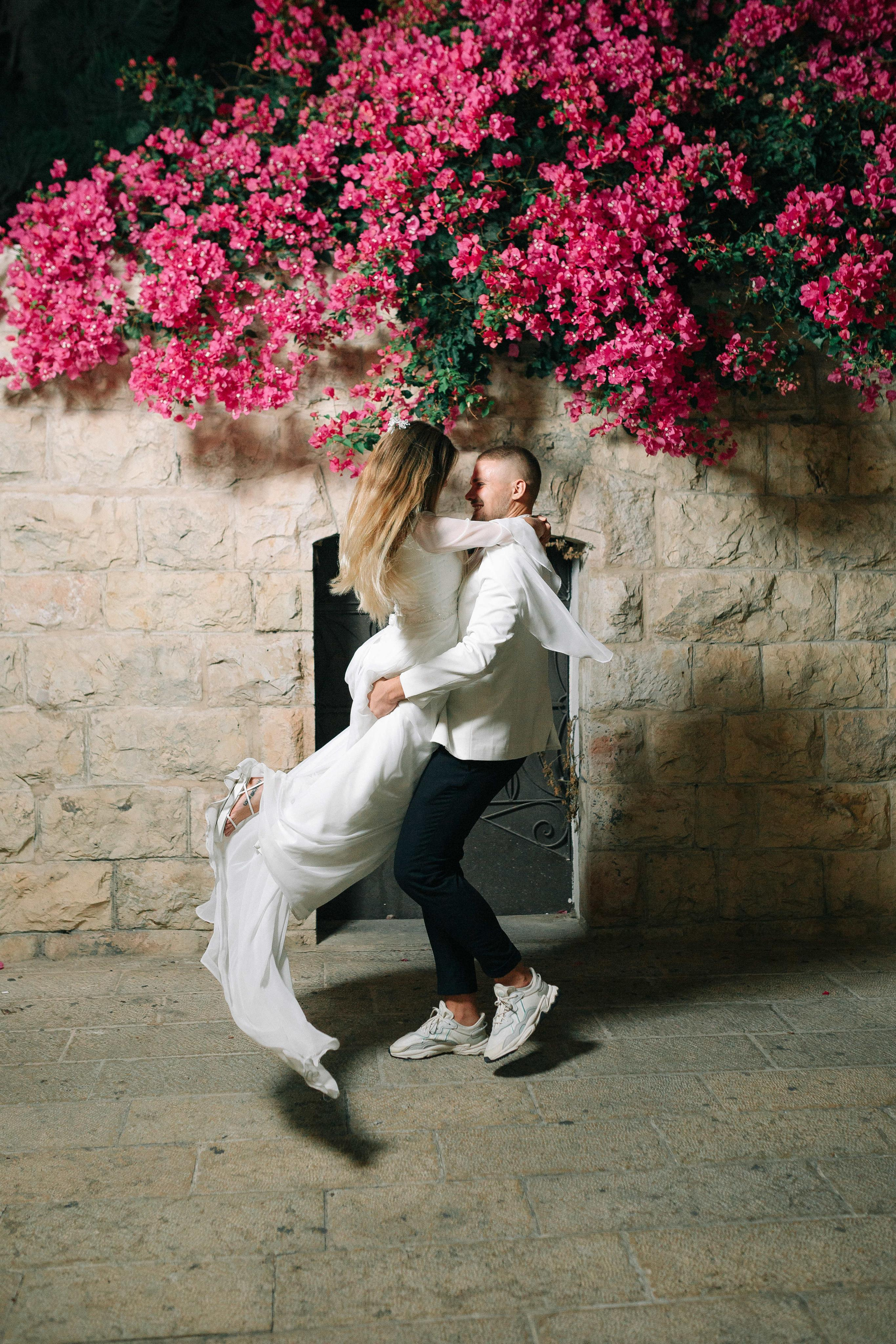 Night photosession in Jerusalem. Https://shi-photo.com/