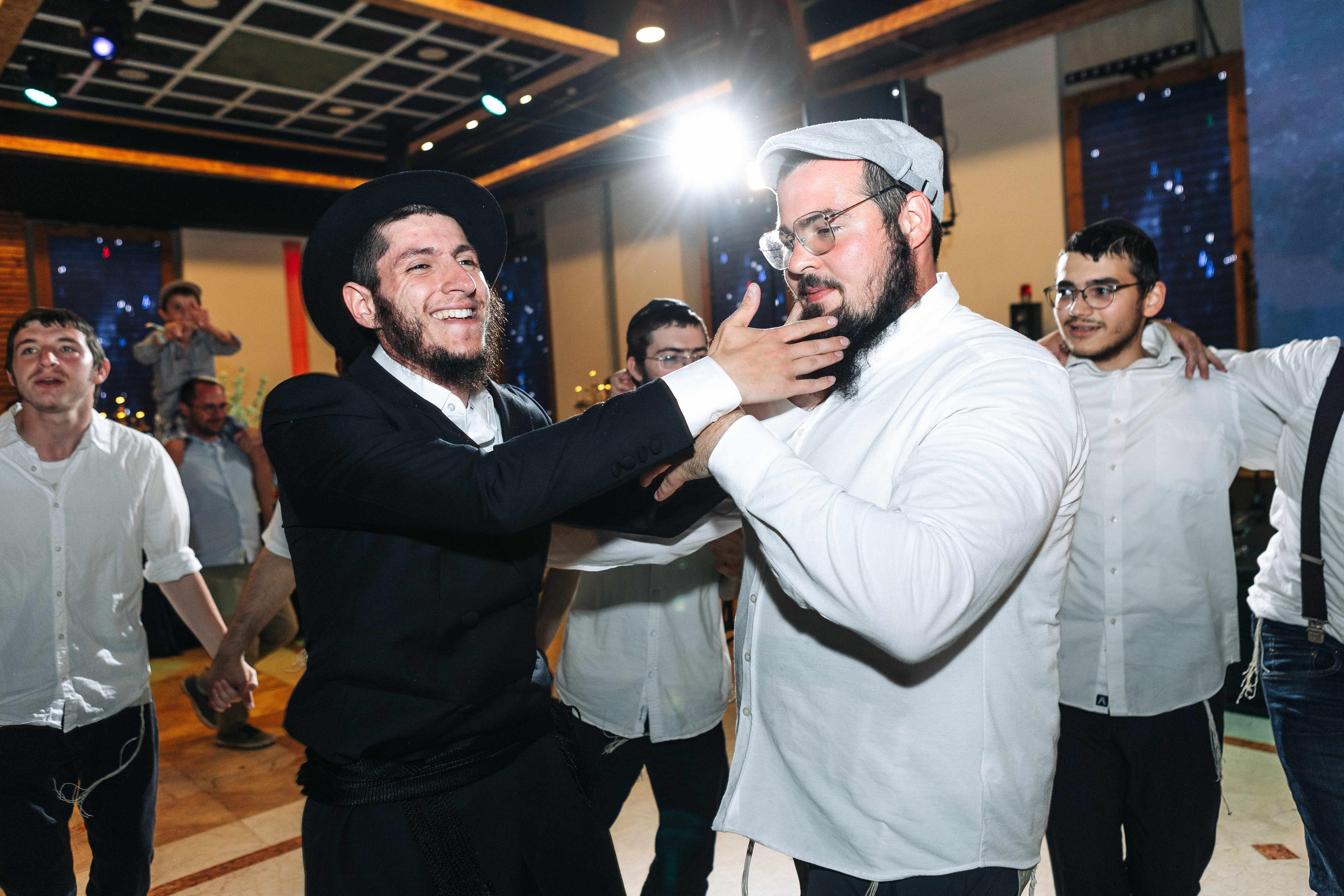 Big chabad wedding in Rishon Lezion. Https://shi-photo.com/