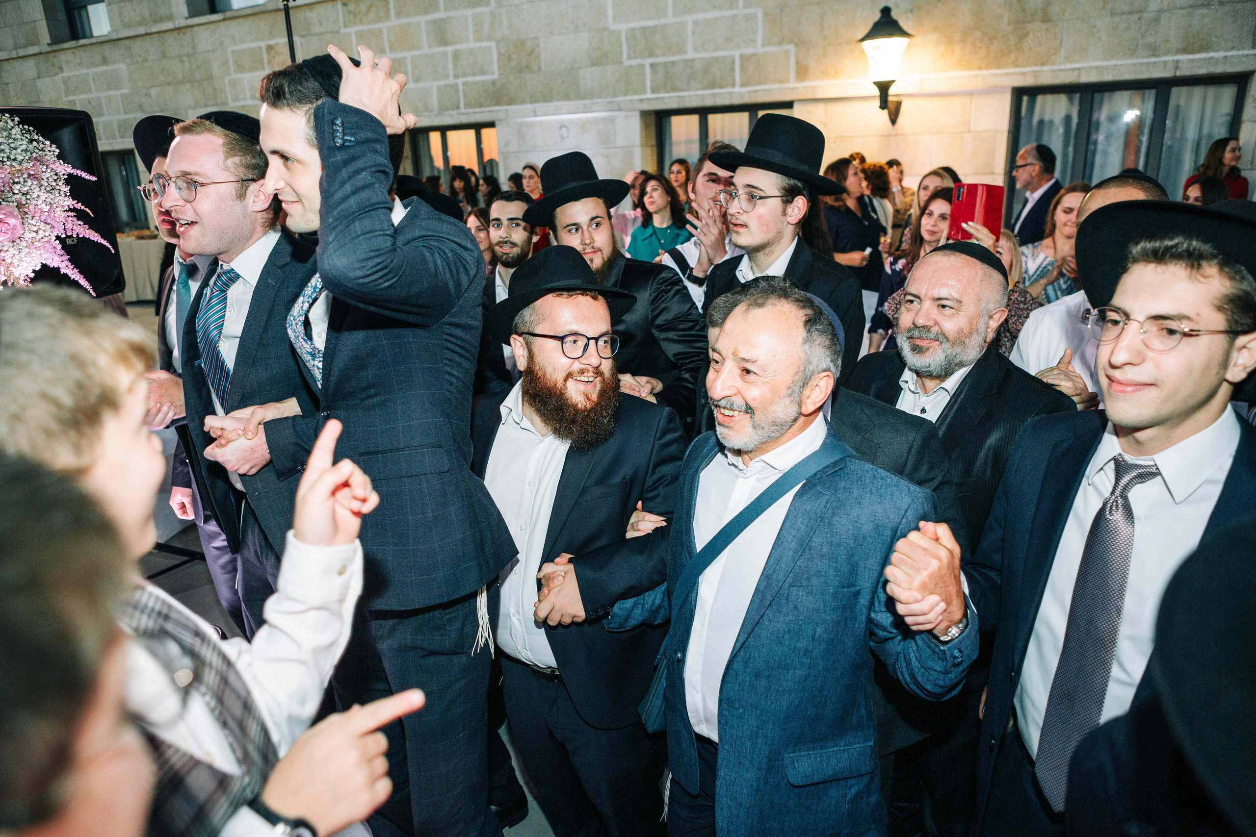 Sunset wedding in Jerusalem. PHOTOGRAPHER IN ISRAEL