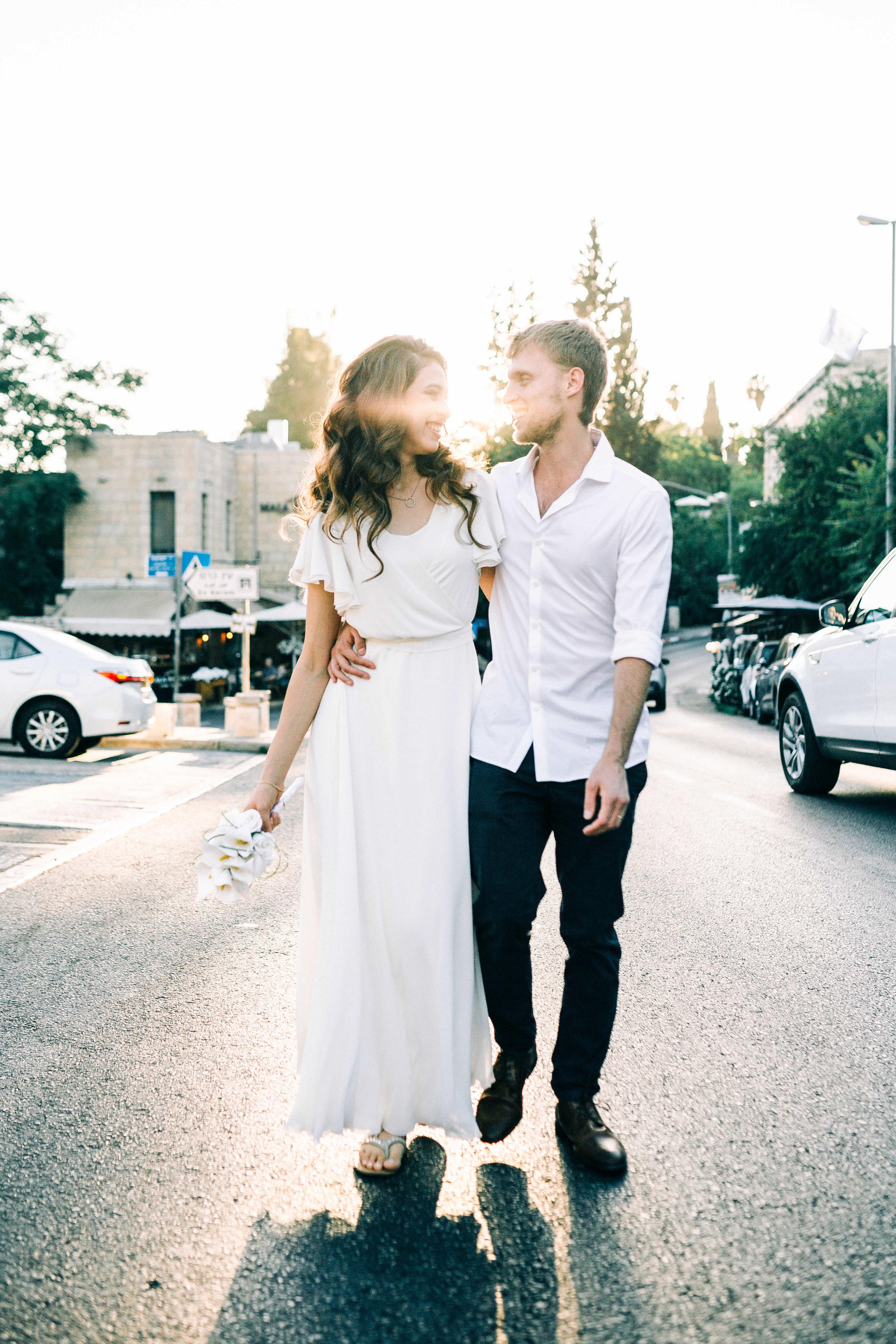 Wedding photosession in Beit HaKerem. PHOTOGRAPHER IN ISRAEL