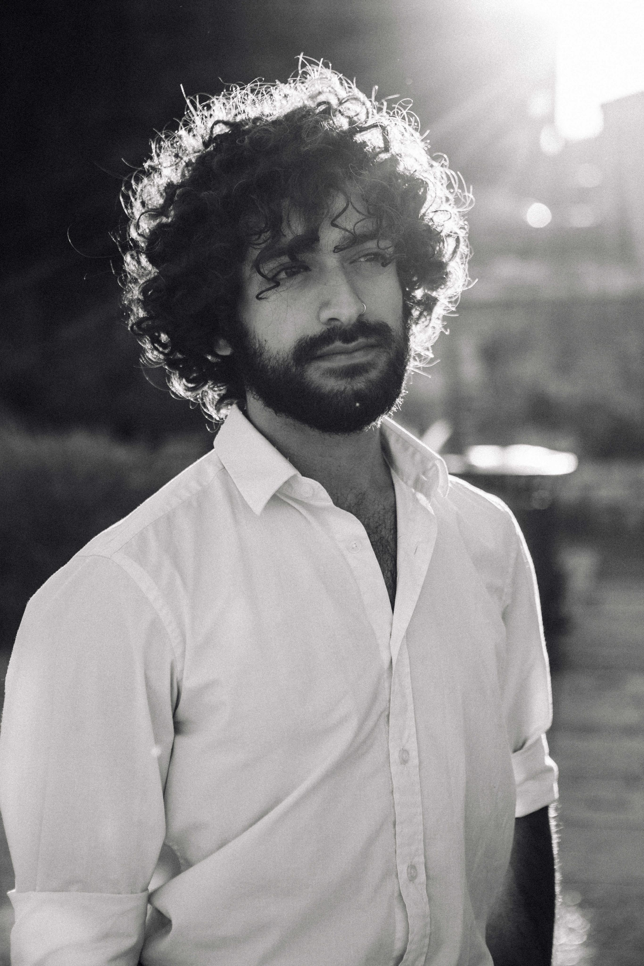 Wedding photoshoot in Yamin Moshe. Https://shi-photo.com/