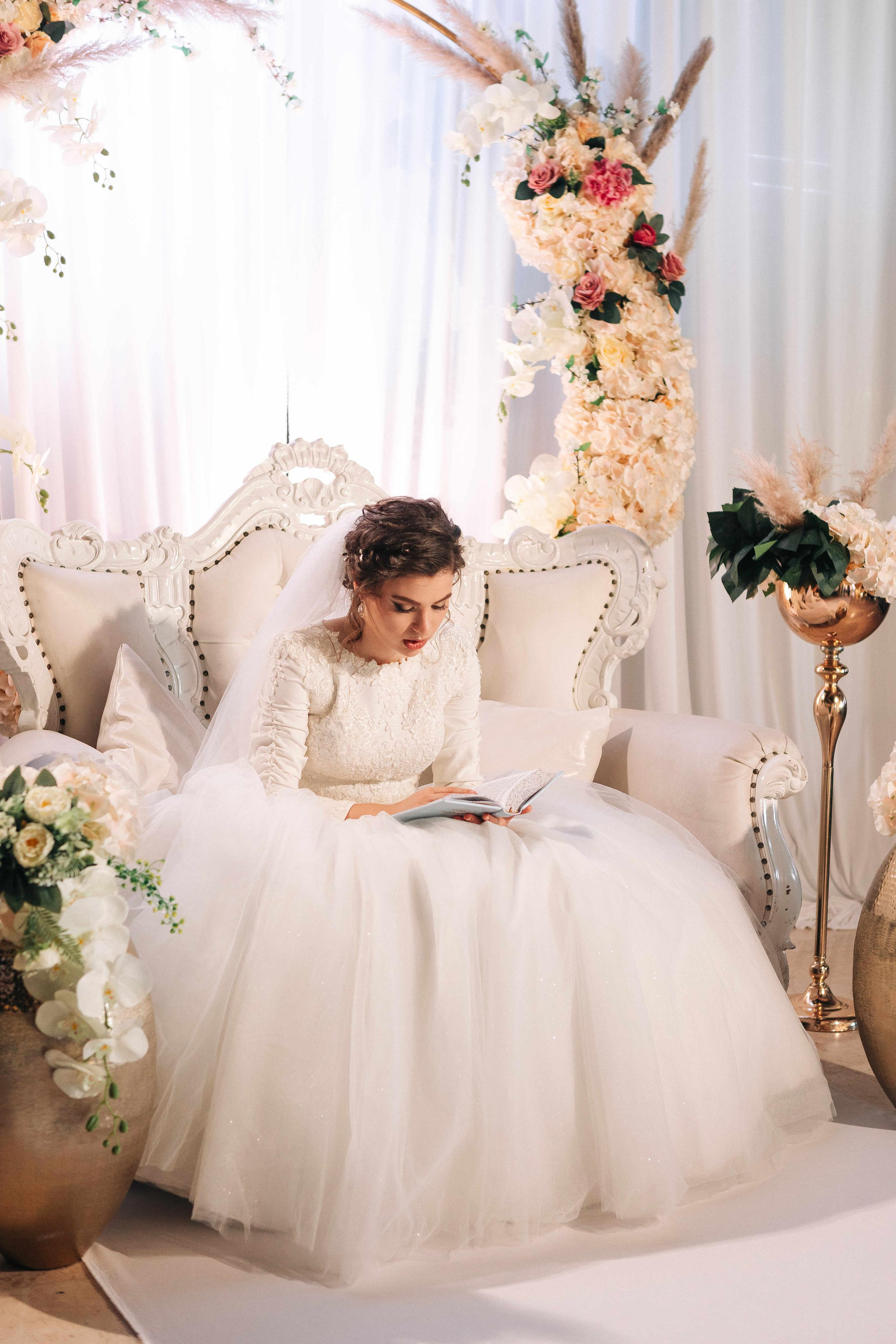 Big chabad wedding in Rishon Lezion. Https://shi-photo.com/