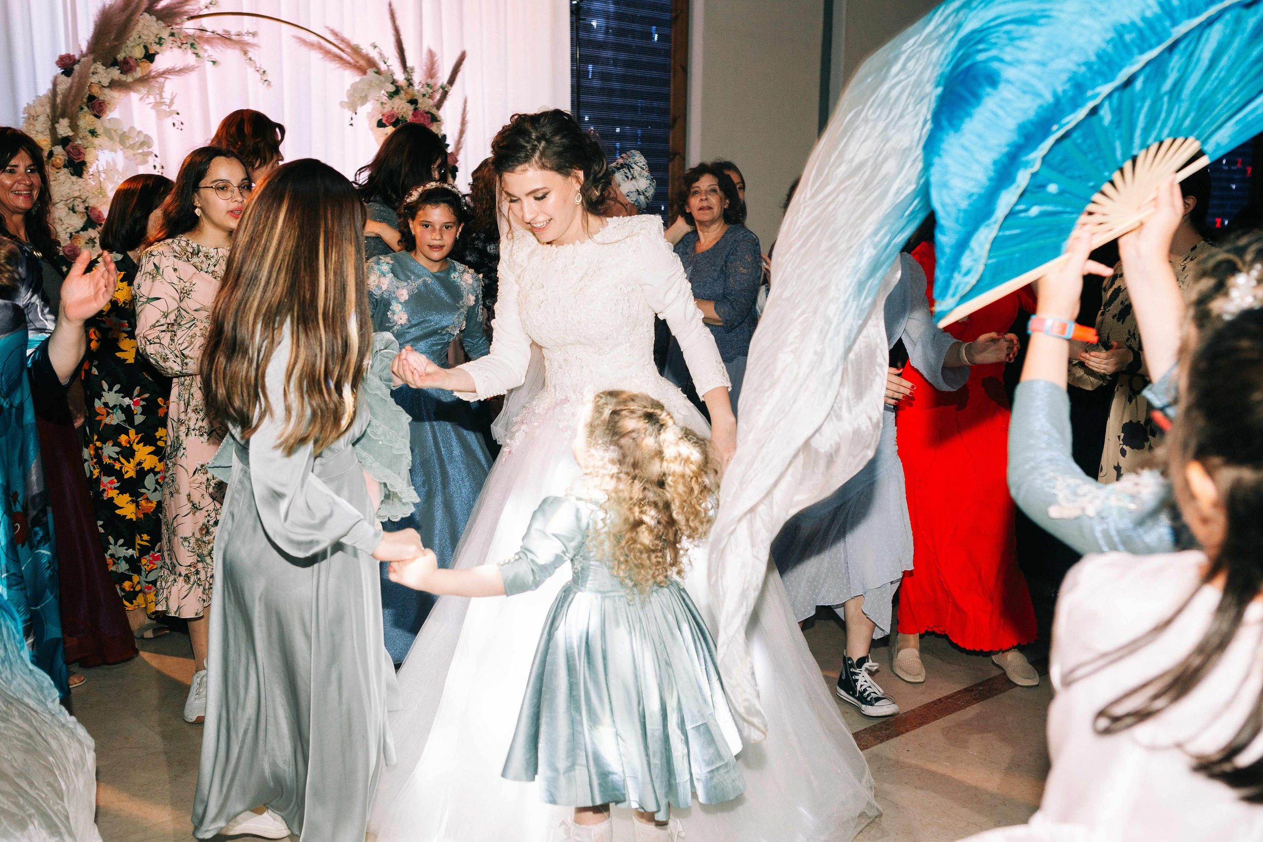 Big chabad wedding in Rishon Lezion. Https://shi-photo.com/