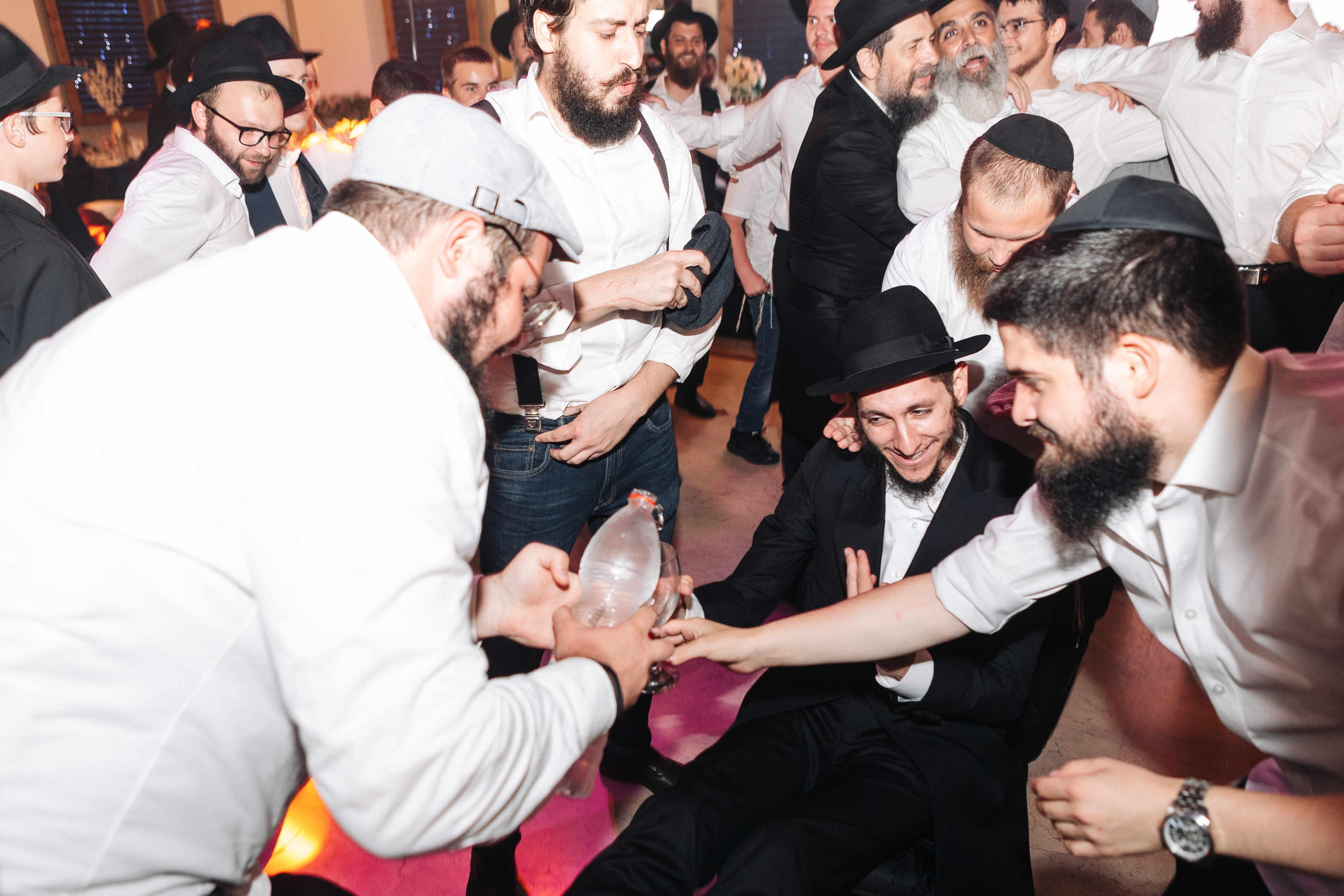Big chabad wedding in Rishon Lezion. Https://shi-photo.com/