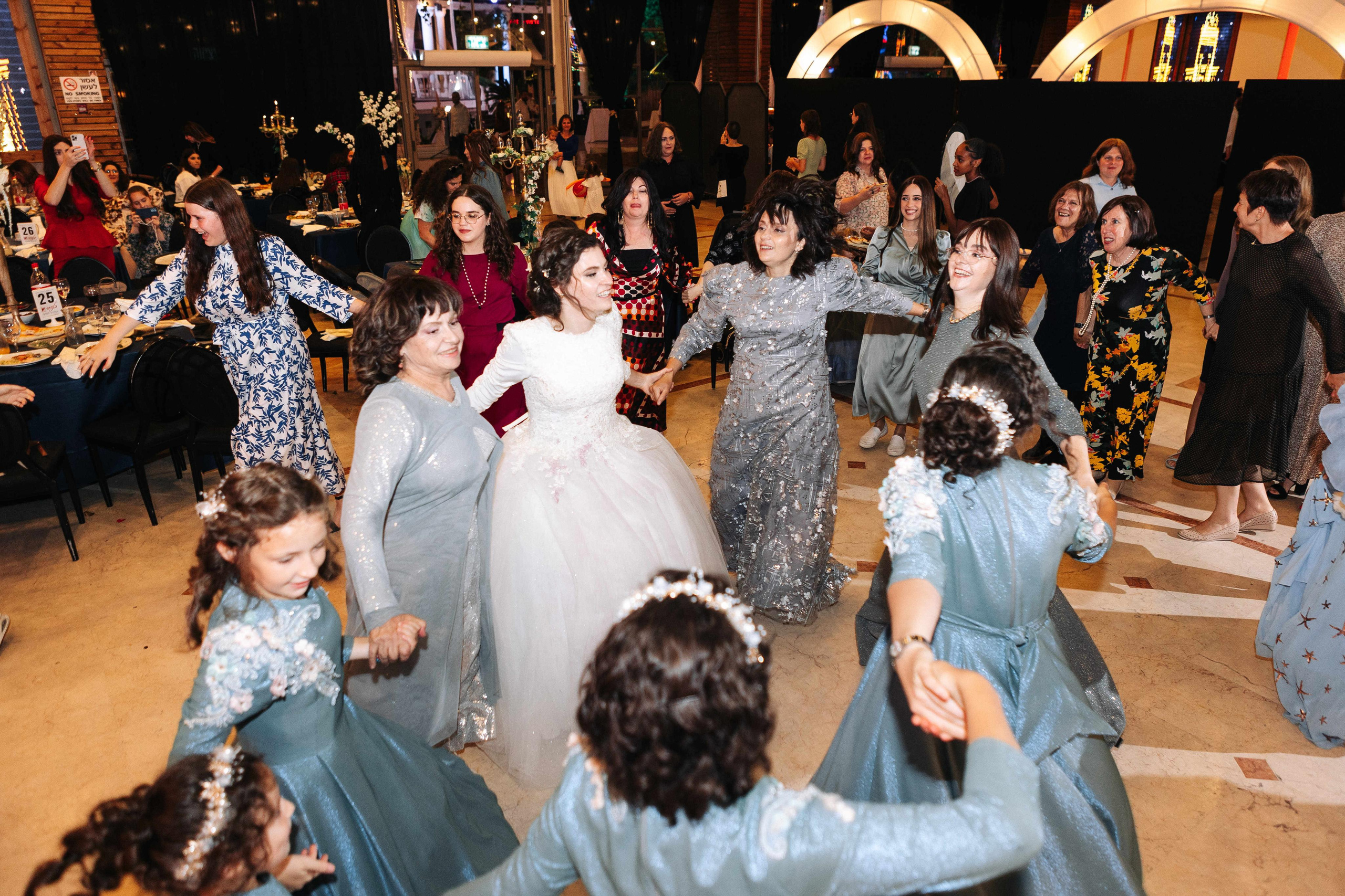 Big chabad wedding in Rishon Lezion. Https://shi-photo.com/