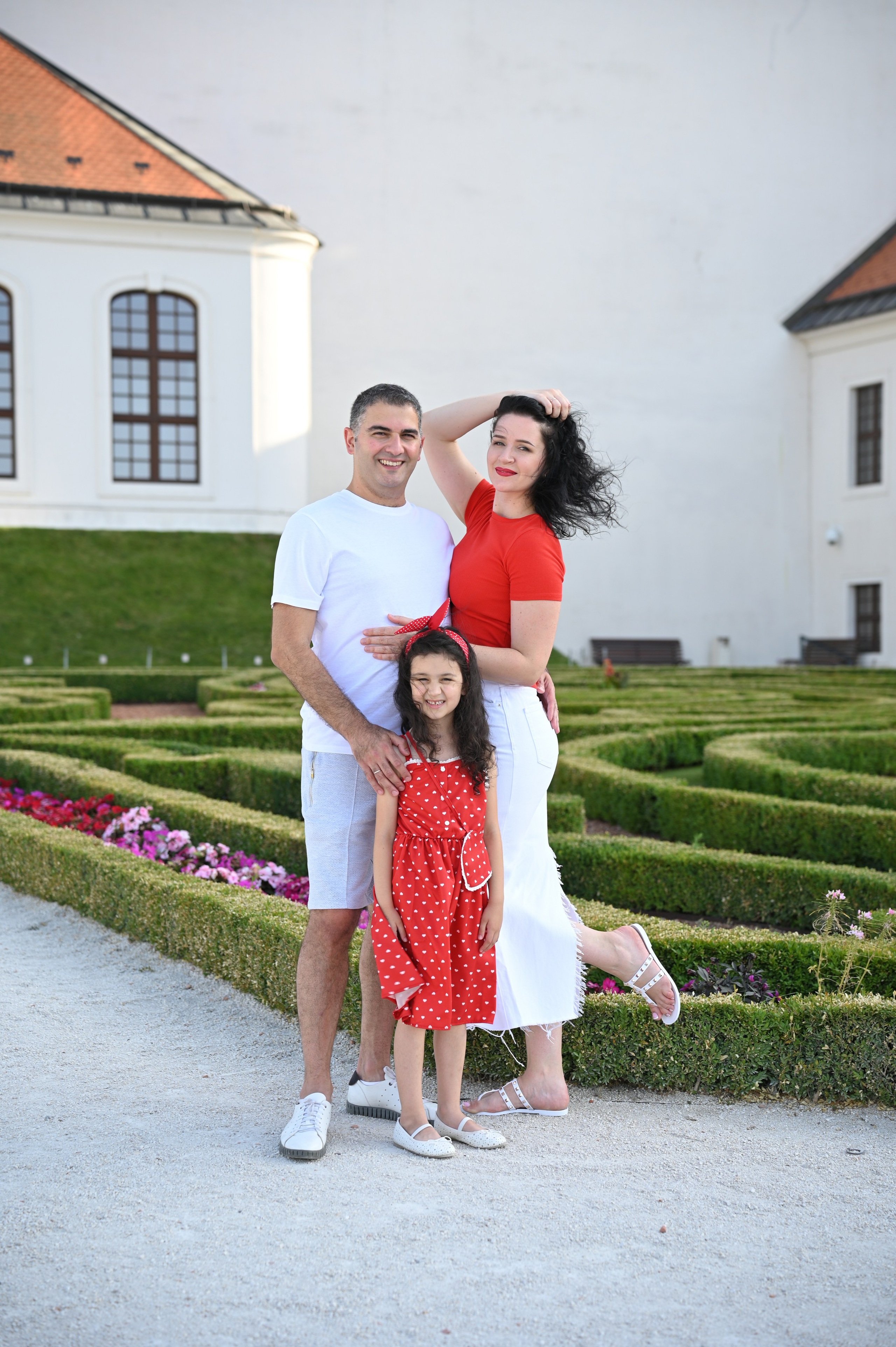 Slava, Natalia & Alina. Photo Vienna and Bratislava