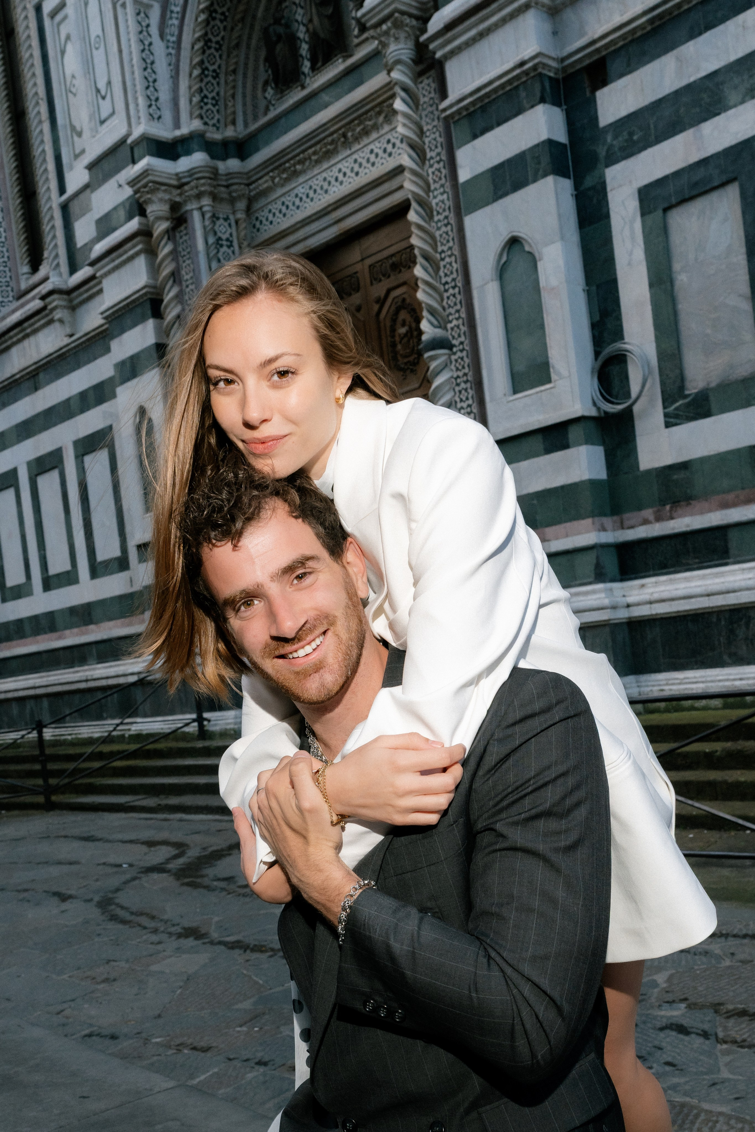 Gloria & Giulio. Fotograf de nuntă Alex Pasarelu