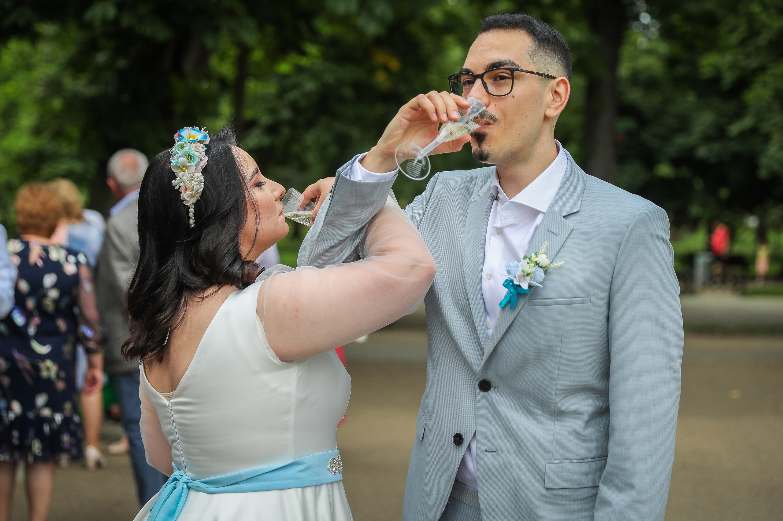 Andreea & Andrei — autentic, asumat, real. Rares Bucur is a professional wedding photographer based in Cluj-Napoca, Romania, specializing in wedding photography
