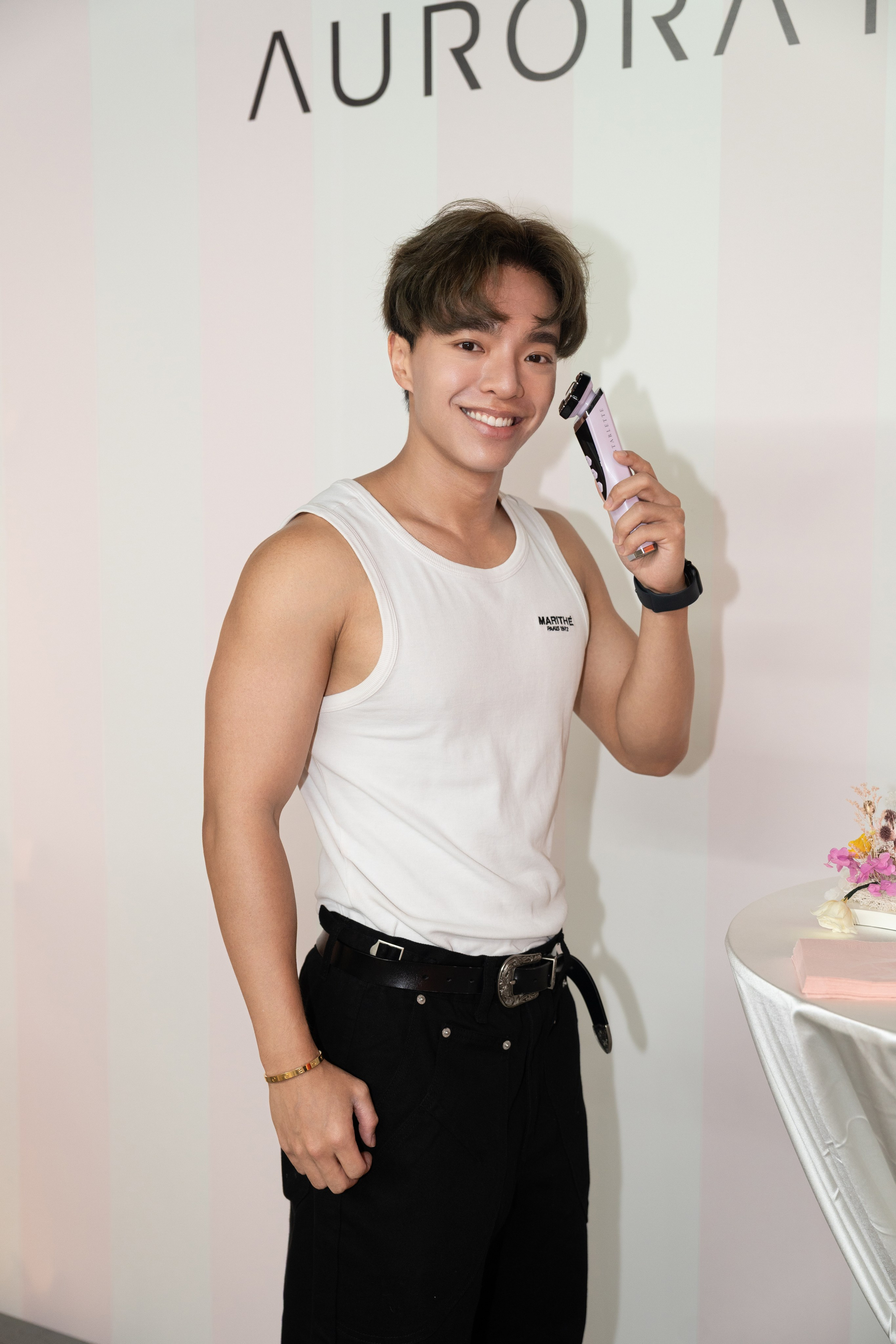 STARLETTE. PHOTOGRAPHER IN HONG KONG (WEDDING, FASHION, FAMILY, EVENTS)