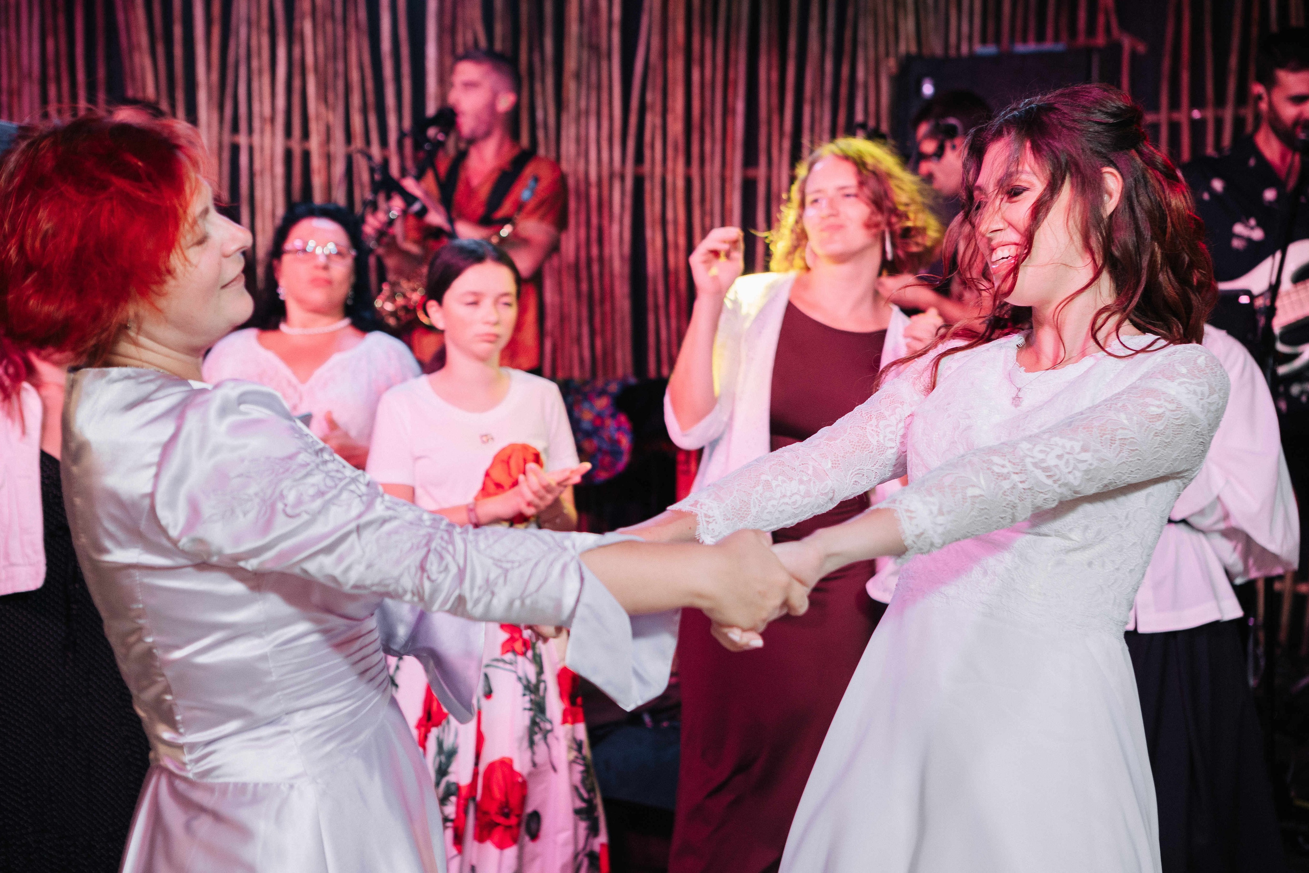 WEDDING OUT OF CITY. PHOTOGRAPHER IN ISRAEL