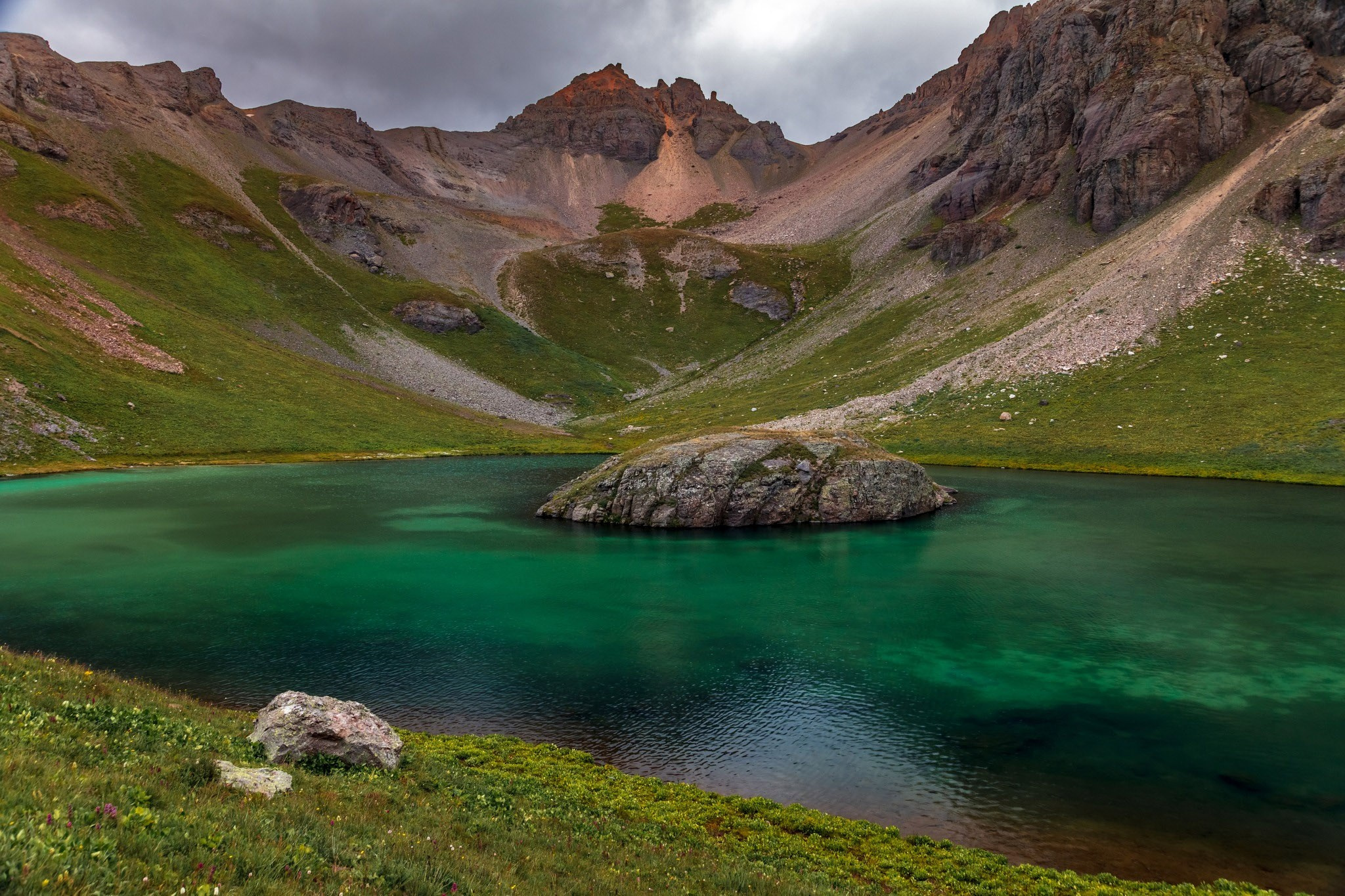 Colorado-Backpacking. Pet, Senior, Landscape, portrait studio, photographer in Miami and Sou