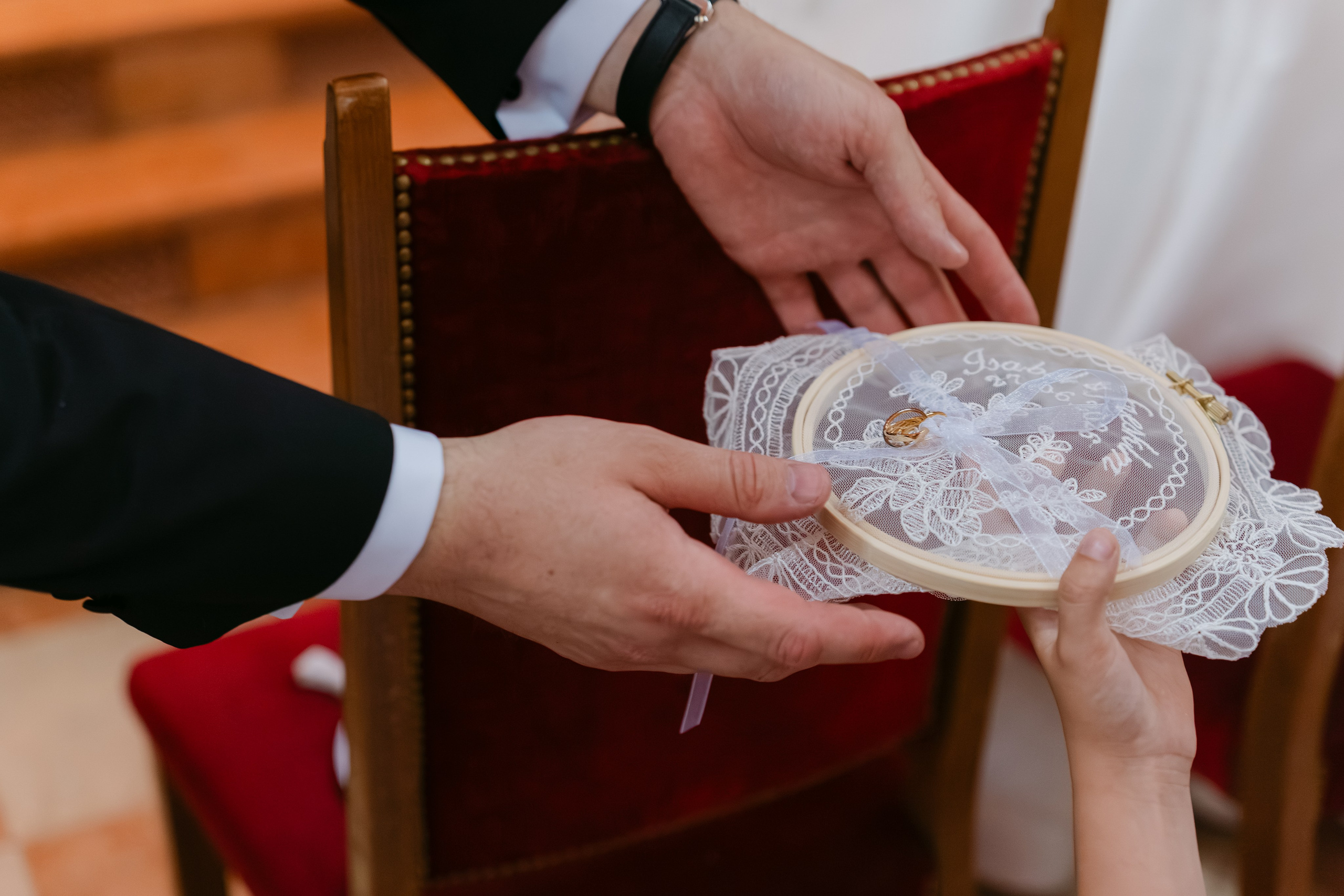 Casamento Isabel & Freskim em La Chaux-de-Fonds e Neuchâtel, Suiça. Fotógrafo de casamentos e destination wedding no Porto, Portugal — Davi Valente | Lisboa, Douro, Roma e Lago de Como