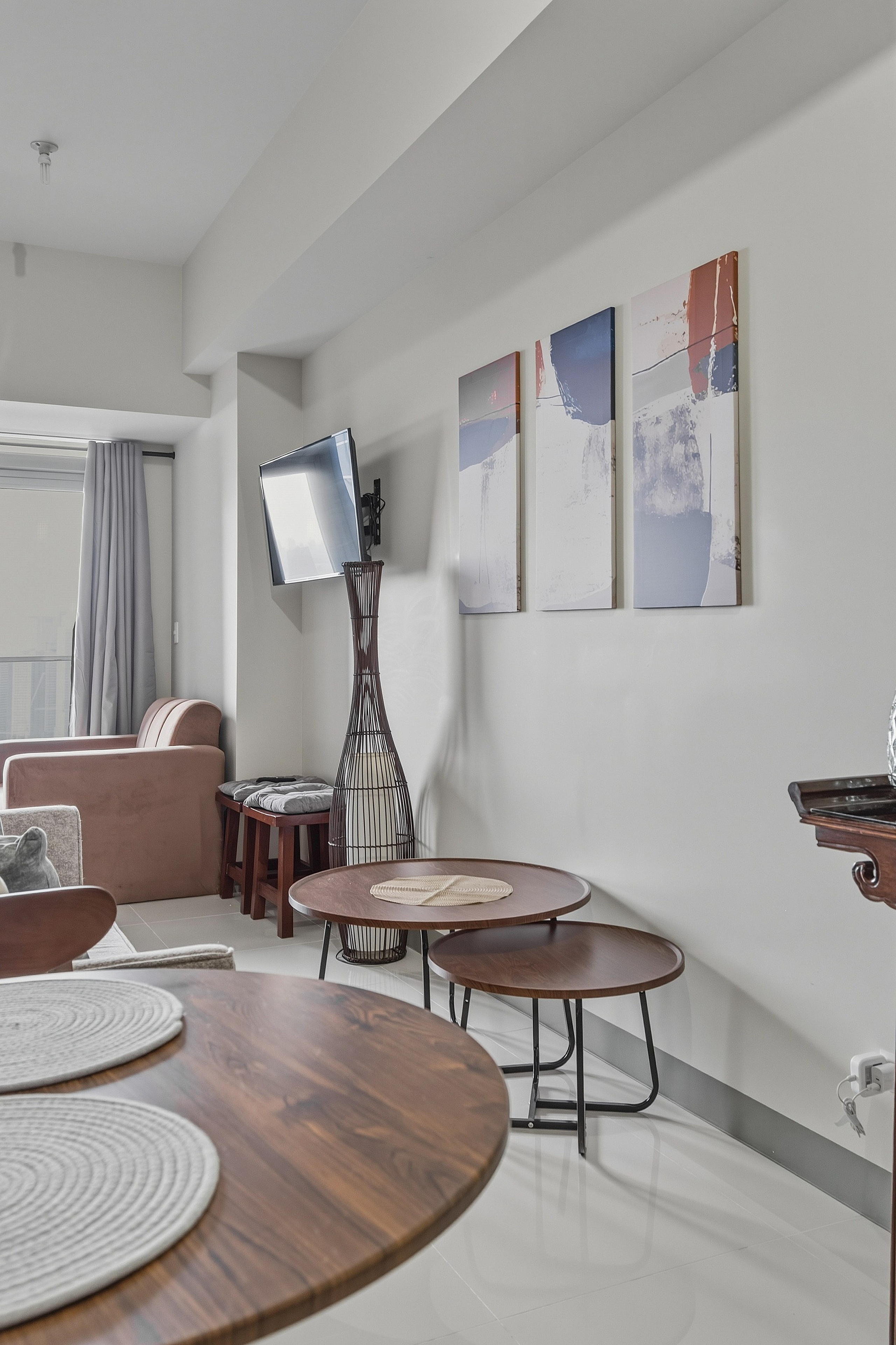 Uptown Parksuites II BGC. Interior & Architectural Photographer Philippines | Argen Carlo Camaclang