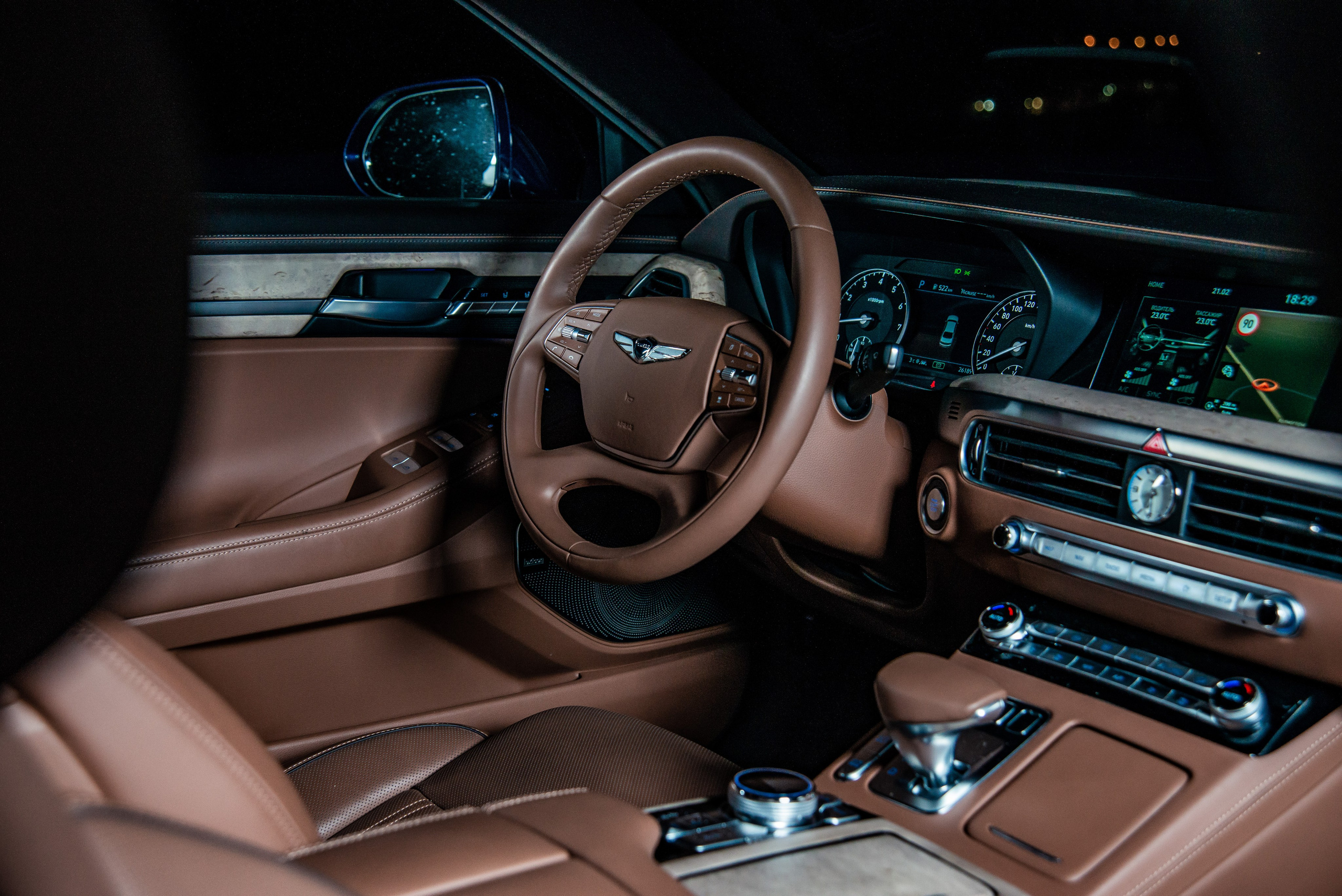 Автомобильная фотосъемка Genesis G90. ФОТОГРАФ МЕКСИКА КИНТАНА-РОО