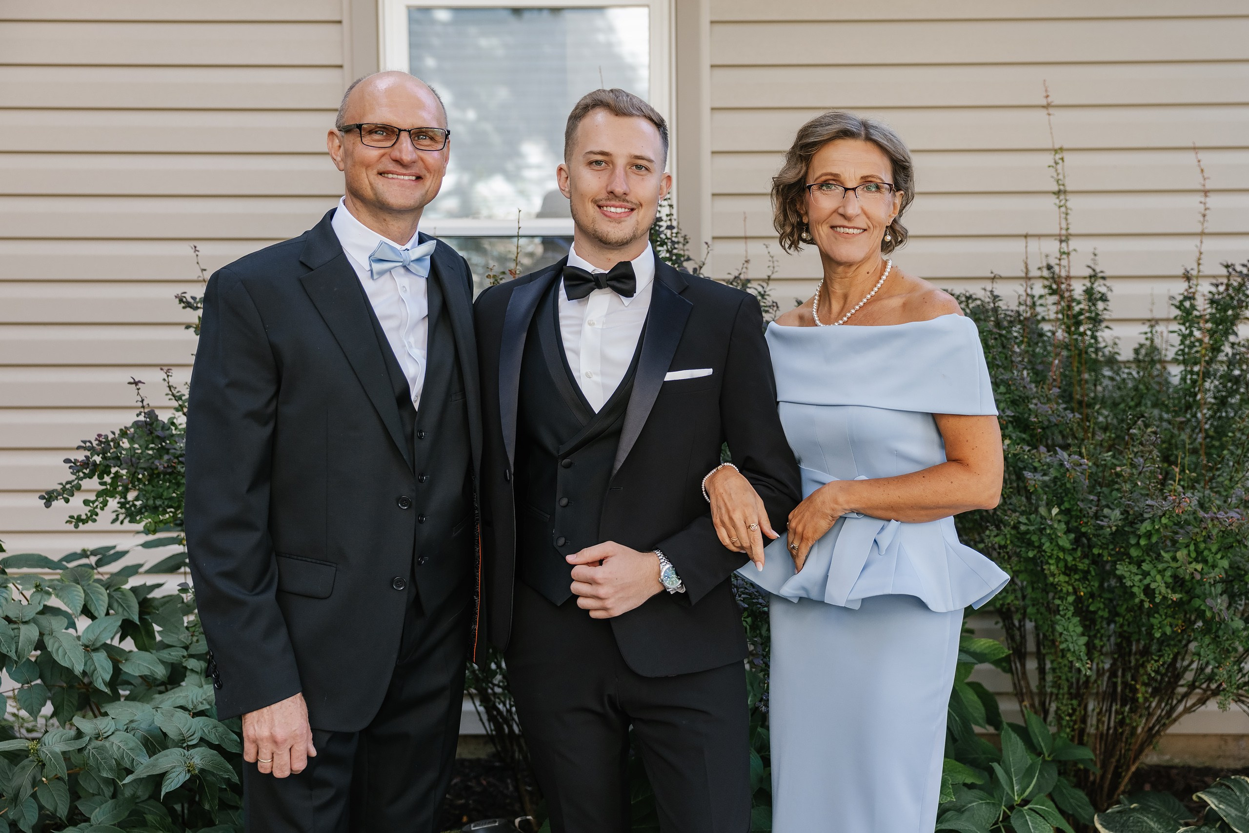 09.06.2025 Wedding. Wedding family event photographer in Chicago Nick Yushevich