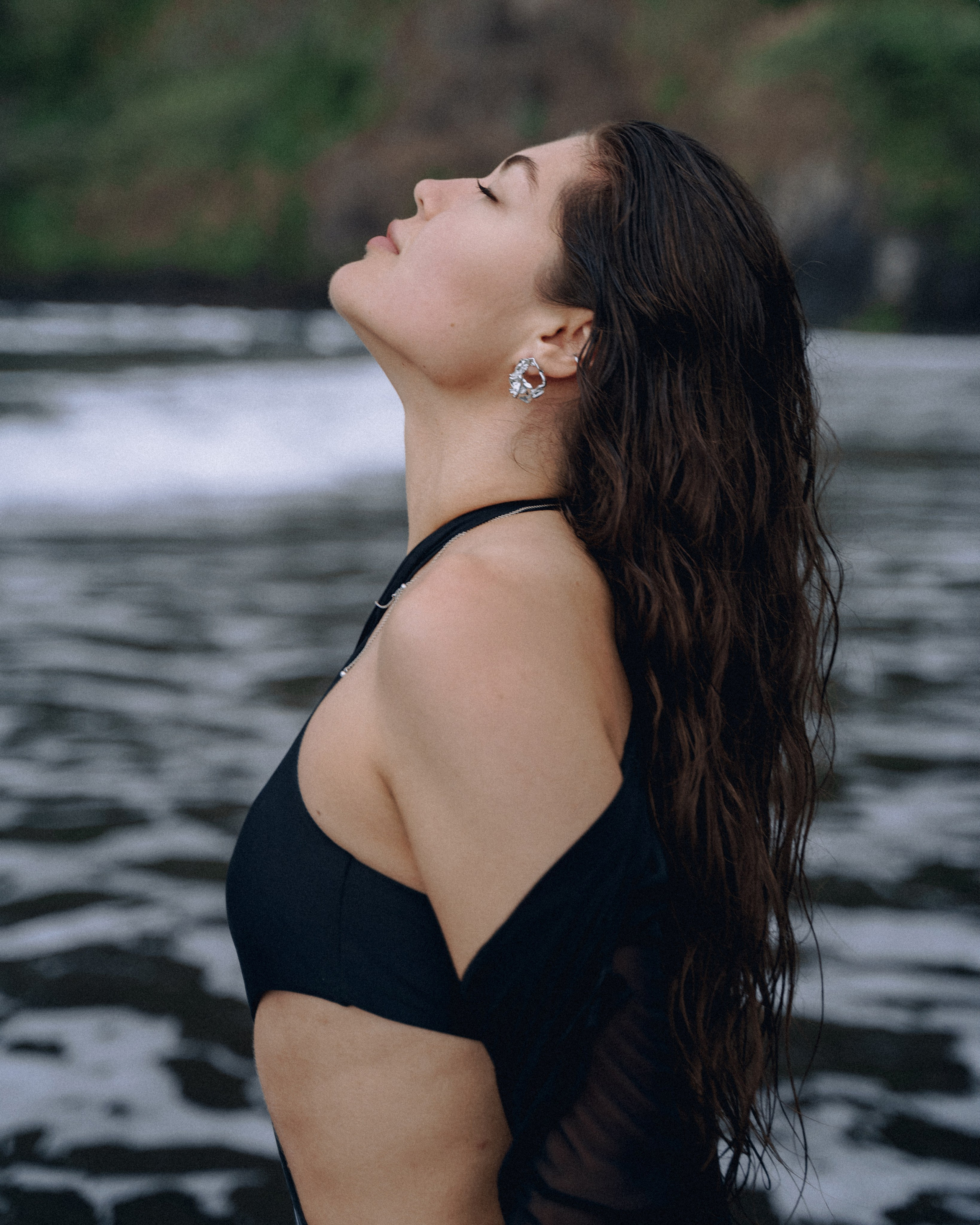 Daria — Seixal Beach Photoshoot in Misty Weather | Photographer Madeira. Your photographer in Madeira