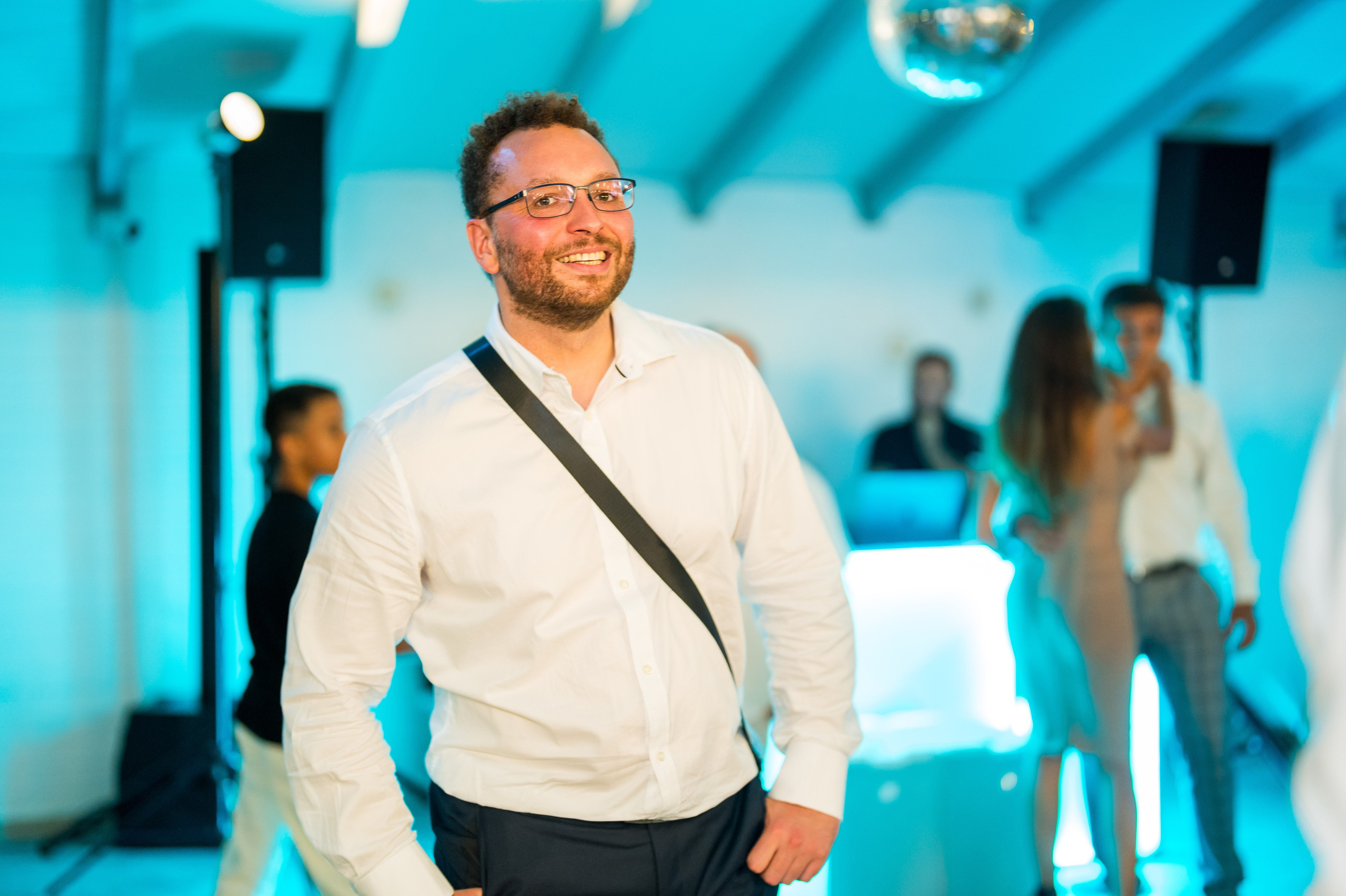 PARTY. Gabriel Florea — Fotograf nuntă București