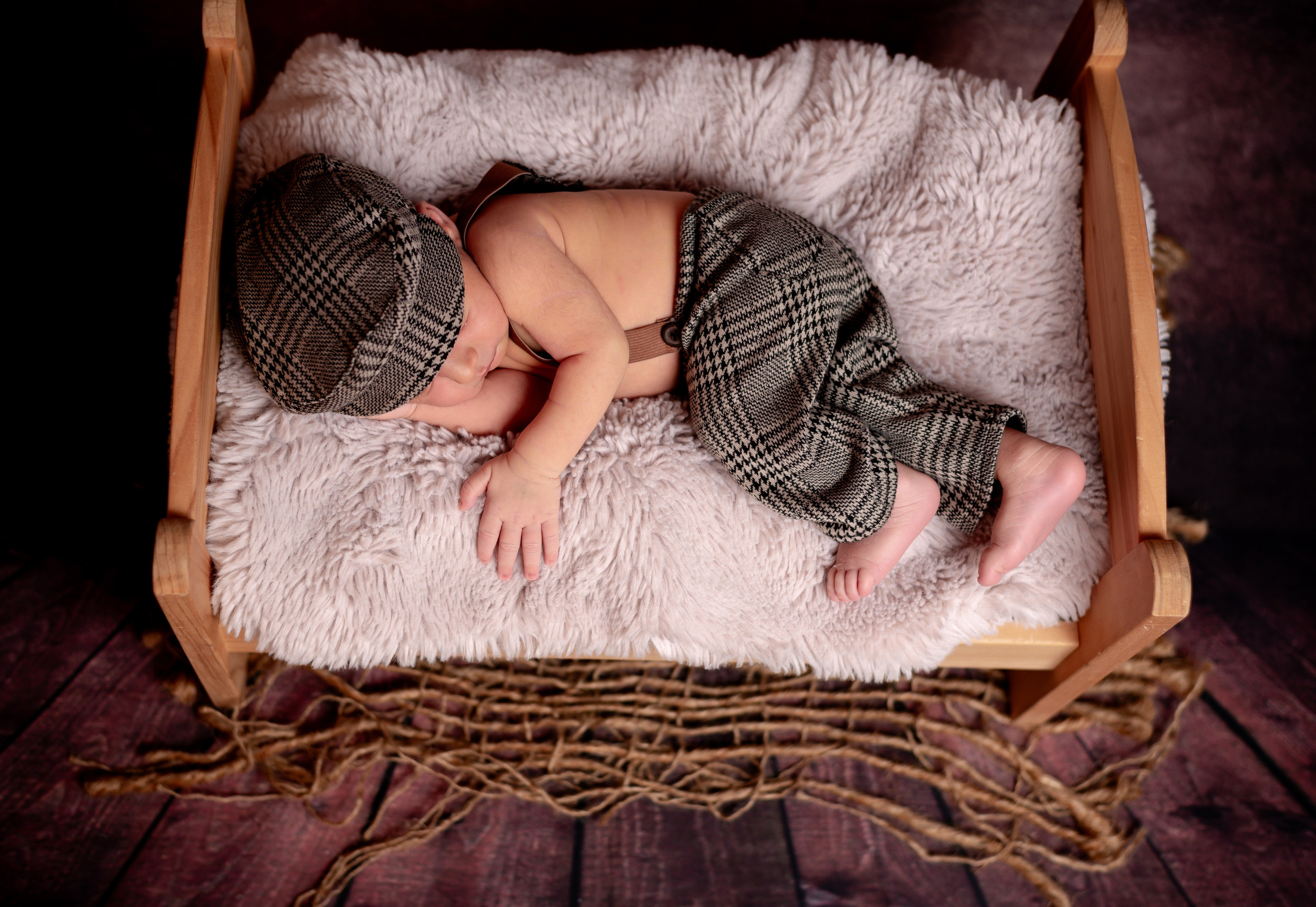 Newborn Photoshoot. Professional Photograher, Antwerpen/Belgium