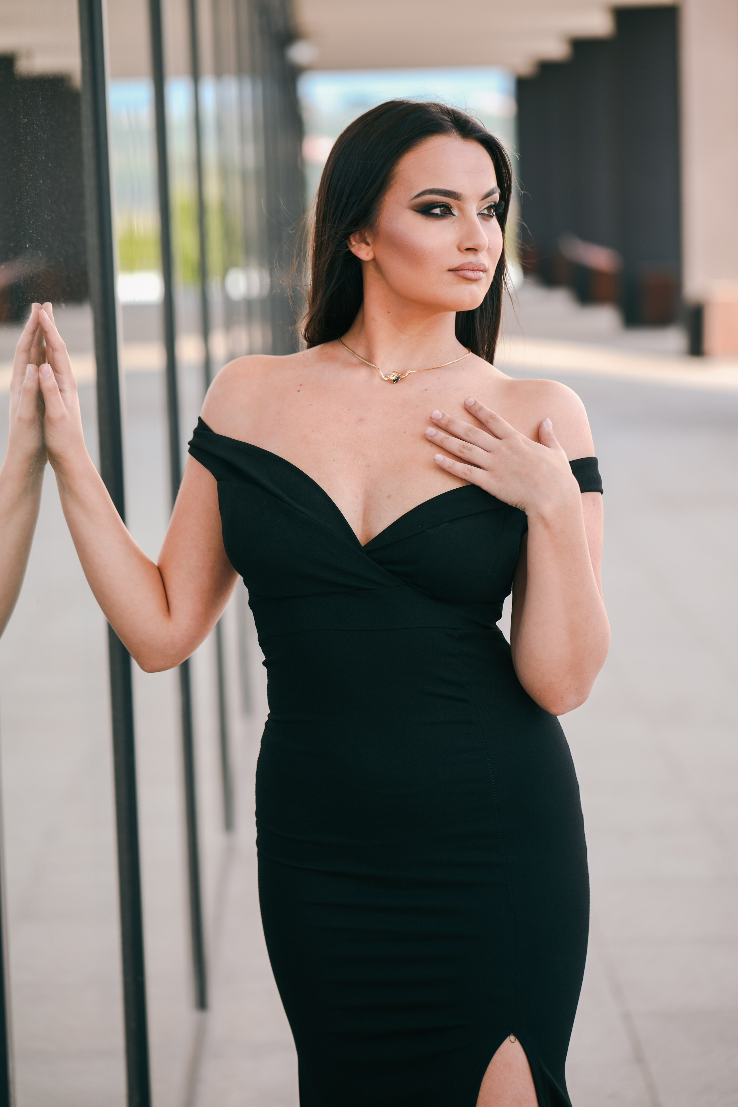 SARA 18TH BIRTHDAY. HOME