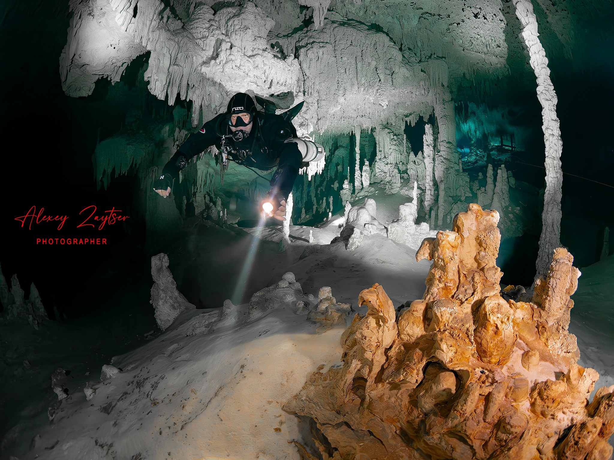Senote. Your photographer on land and under water— Alexey Zaytsev