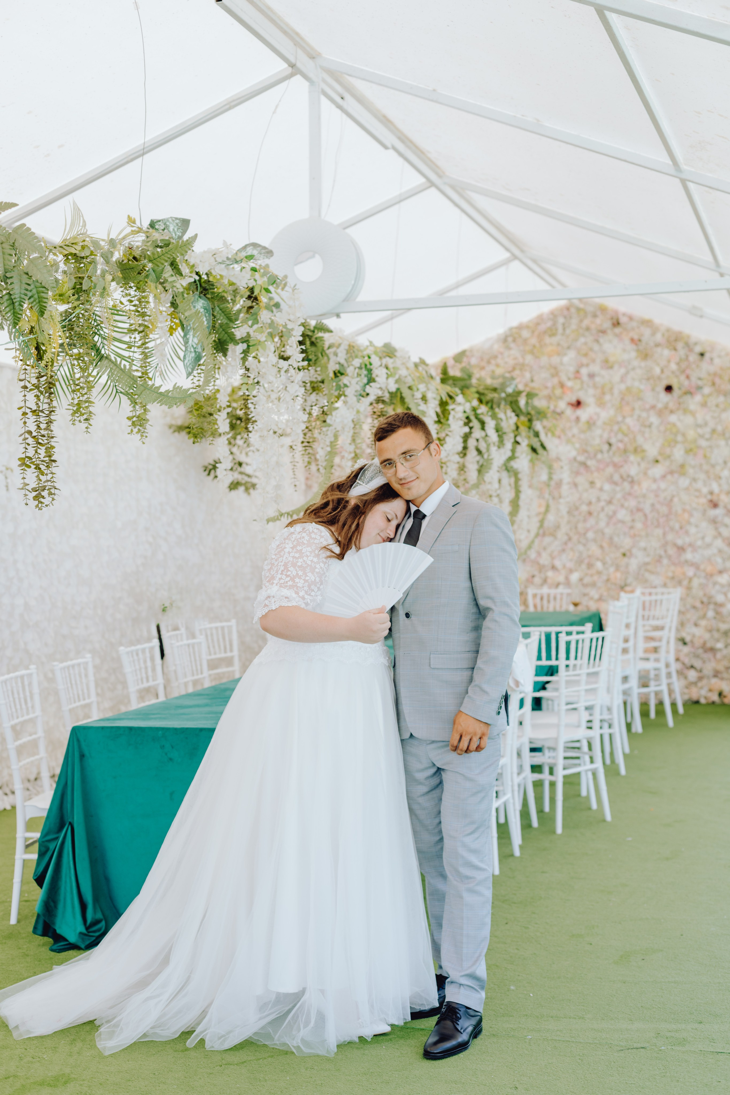 Cristi & Maria. Wedding & couple photographer from Romania Rut Vetan