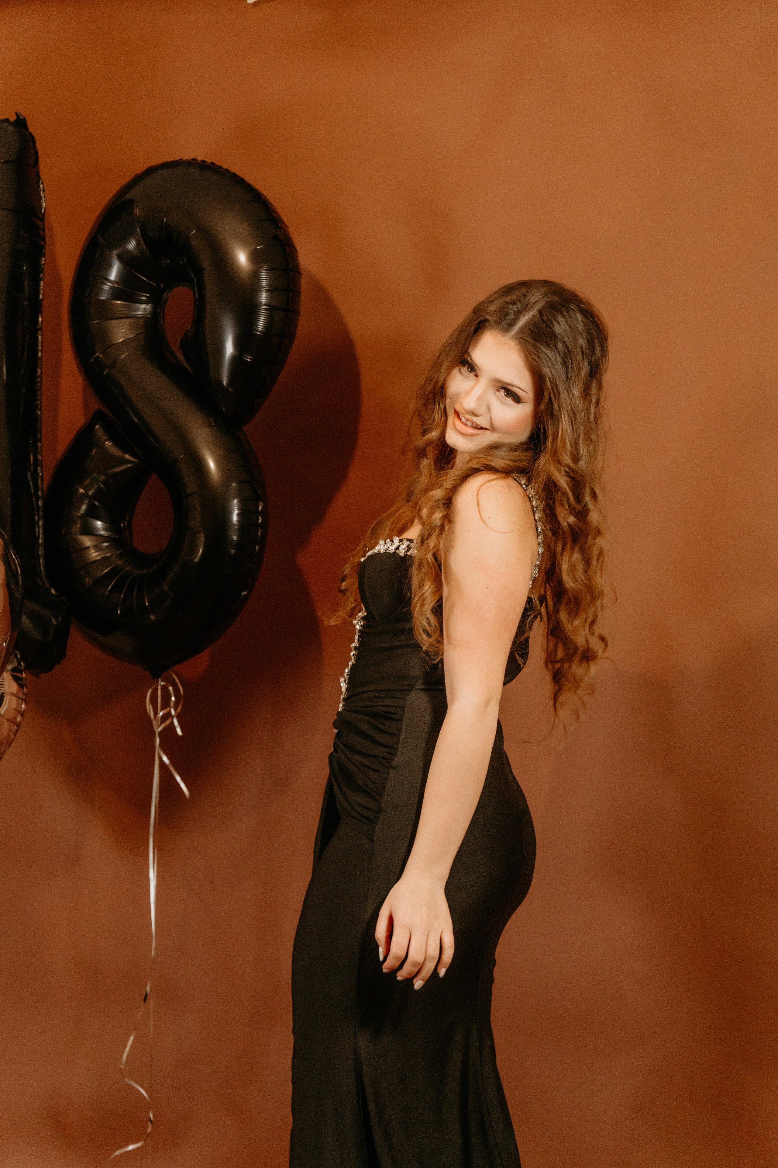 Beatrice. Wedding & couple photographer from Romania Rut Vetan