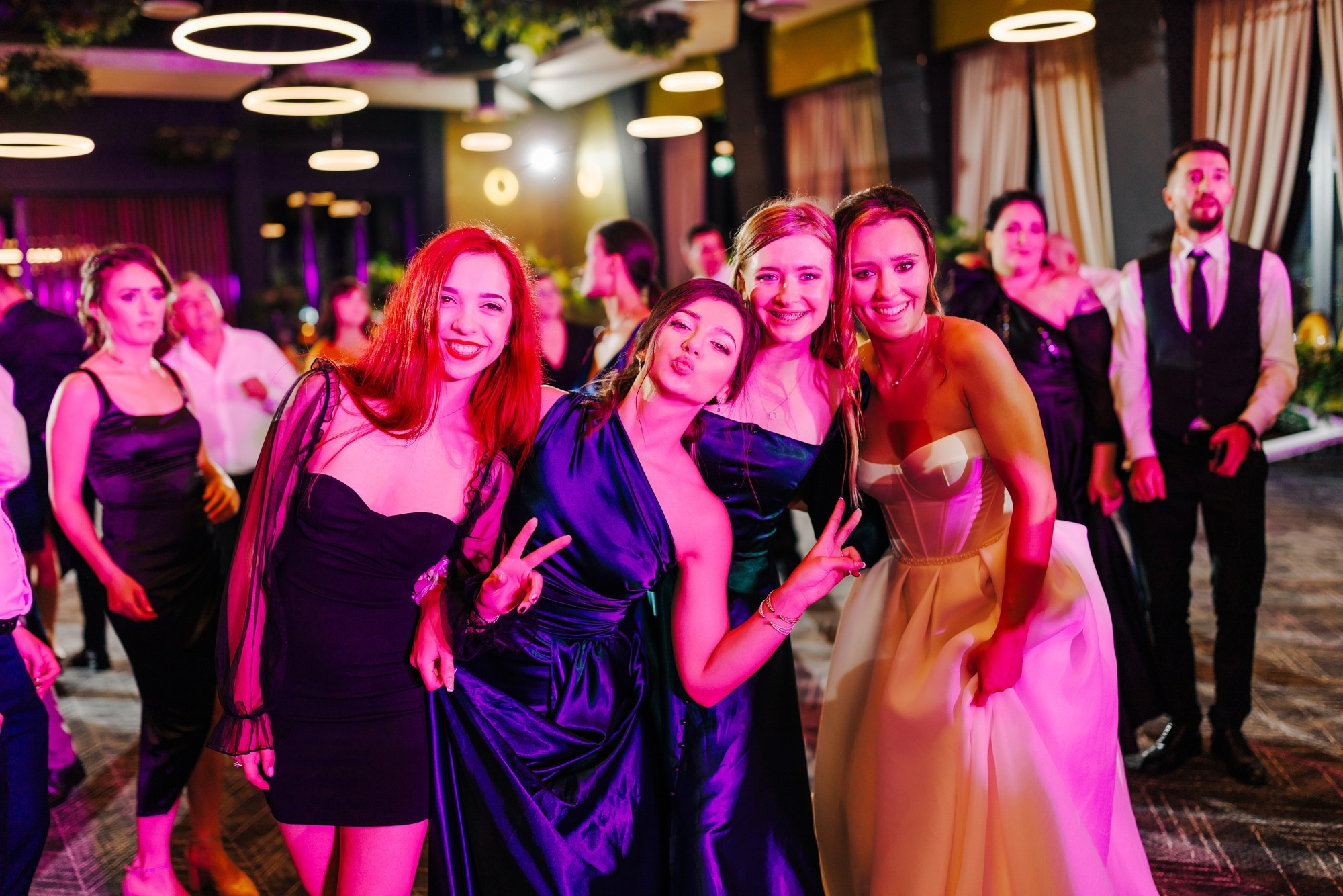 Vladut-Andrea. Fotograf și videograf de nuntă R. Moldova, Romania