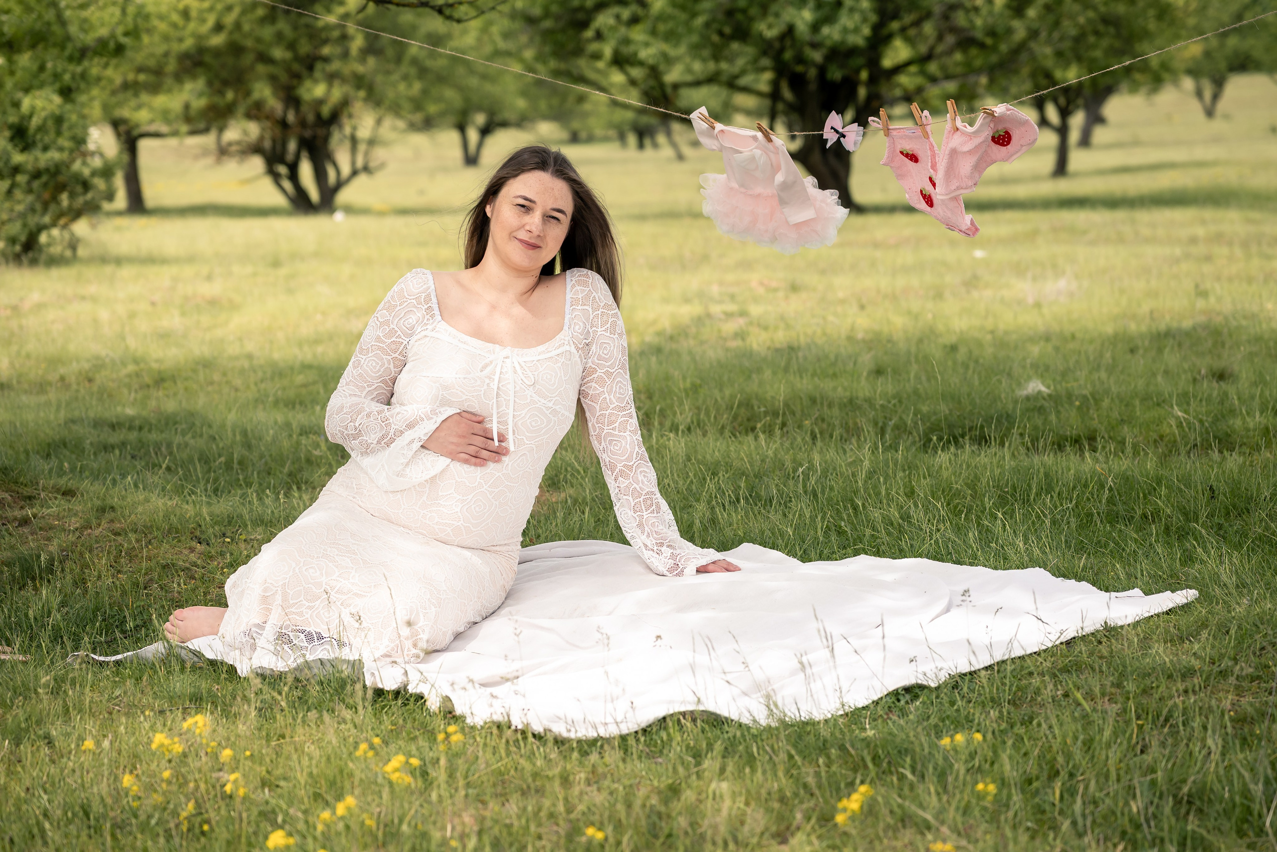 Ședință foto maternitate Cluj – Les Moments. Les Moments Photography — Fotograf stare civilă, botez și ședințe foto în Cluj-Napoca