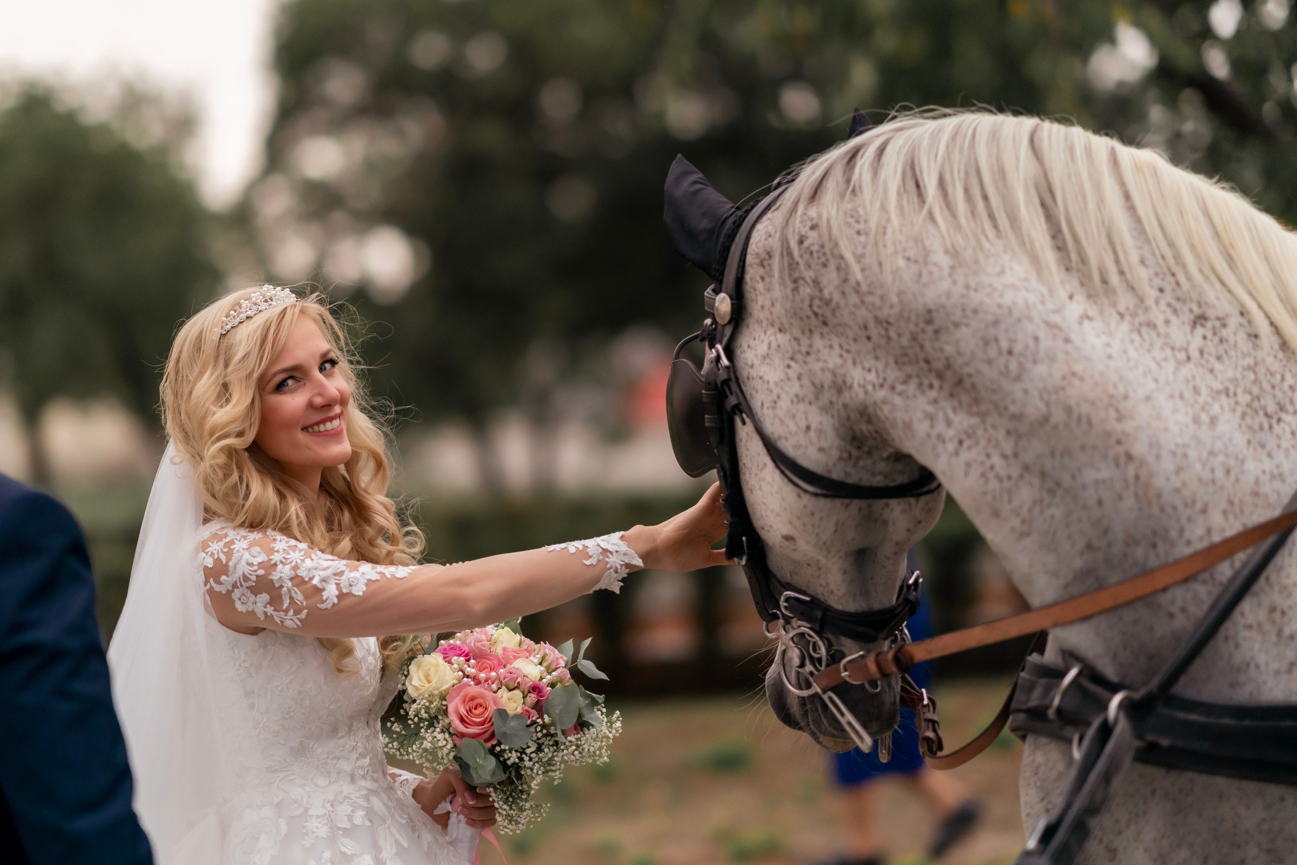 WEDDINGS. Professional garden design and photography services in London