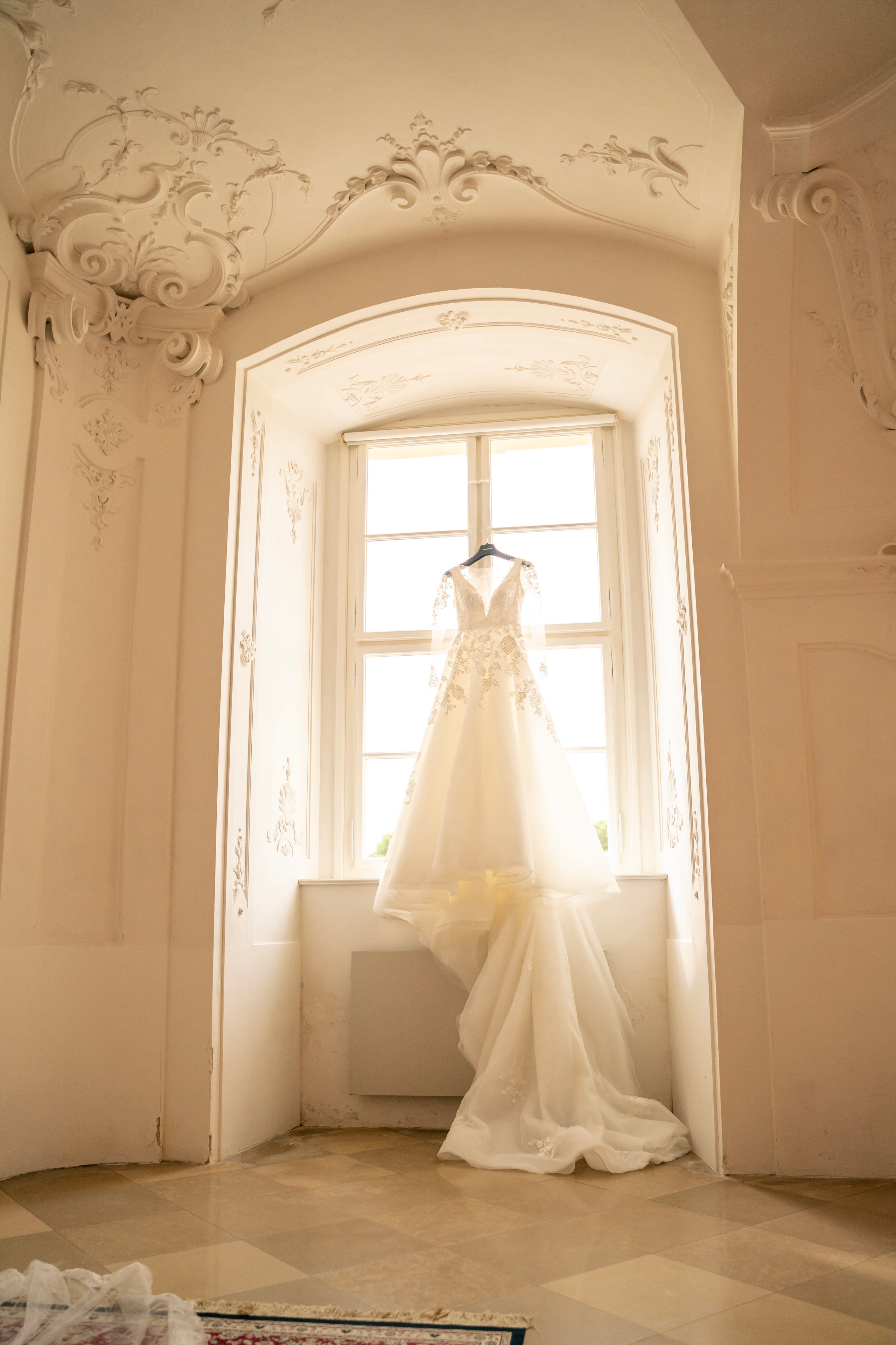 WEDDINGS. Professional garden design and photography services in London