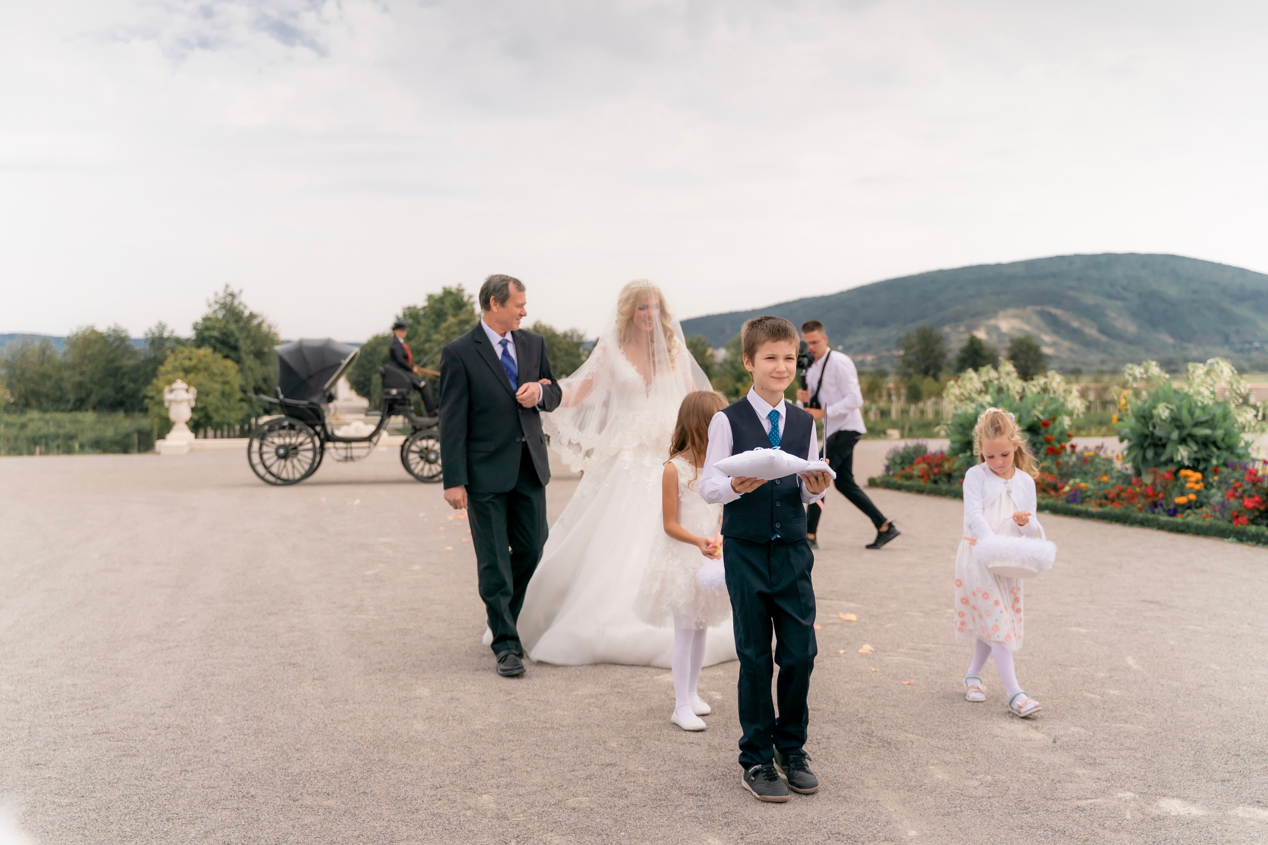 WEDDINGS. Professional garden design and photography services in London