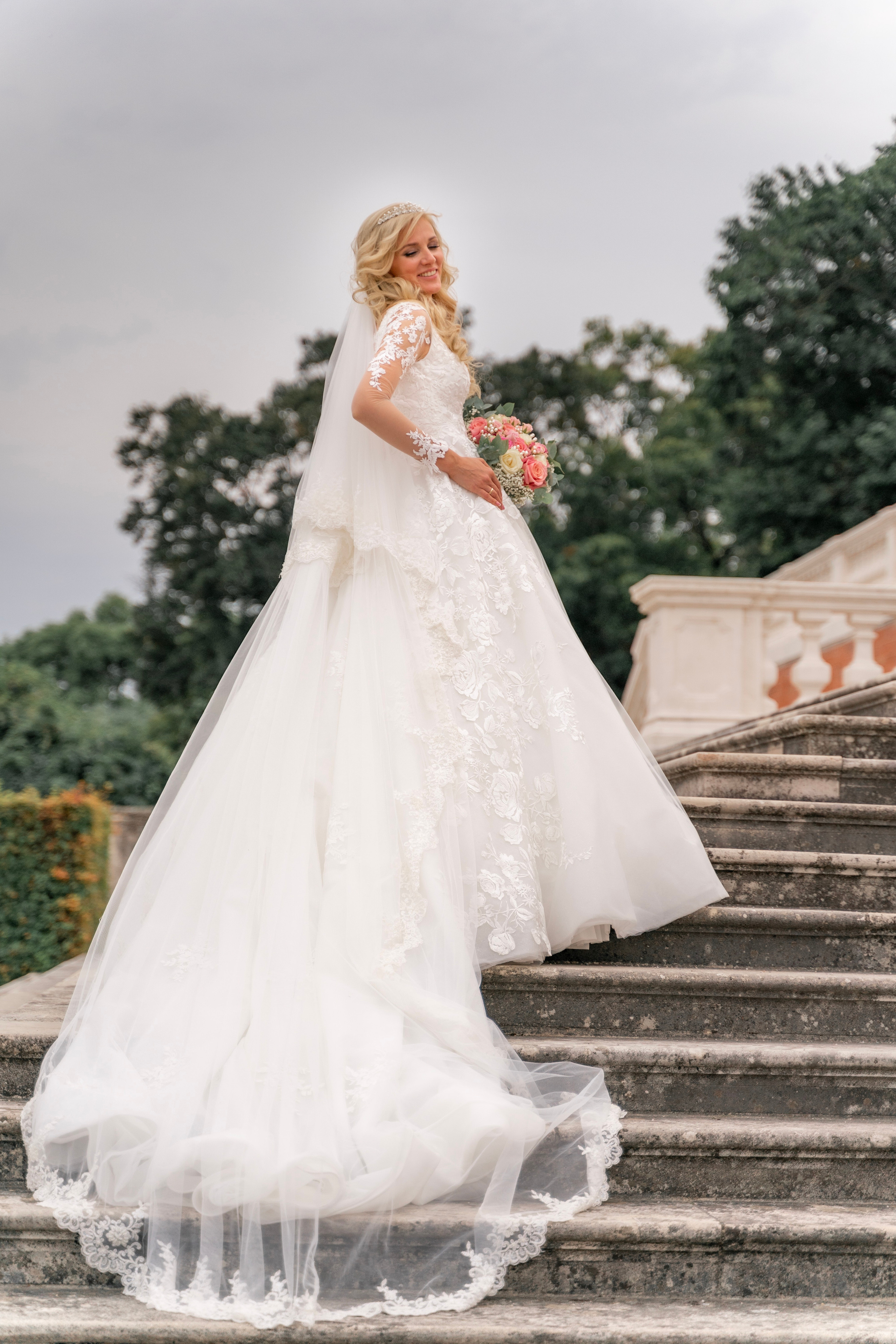 WEDDINGS. Professional garden design and photography services in London