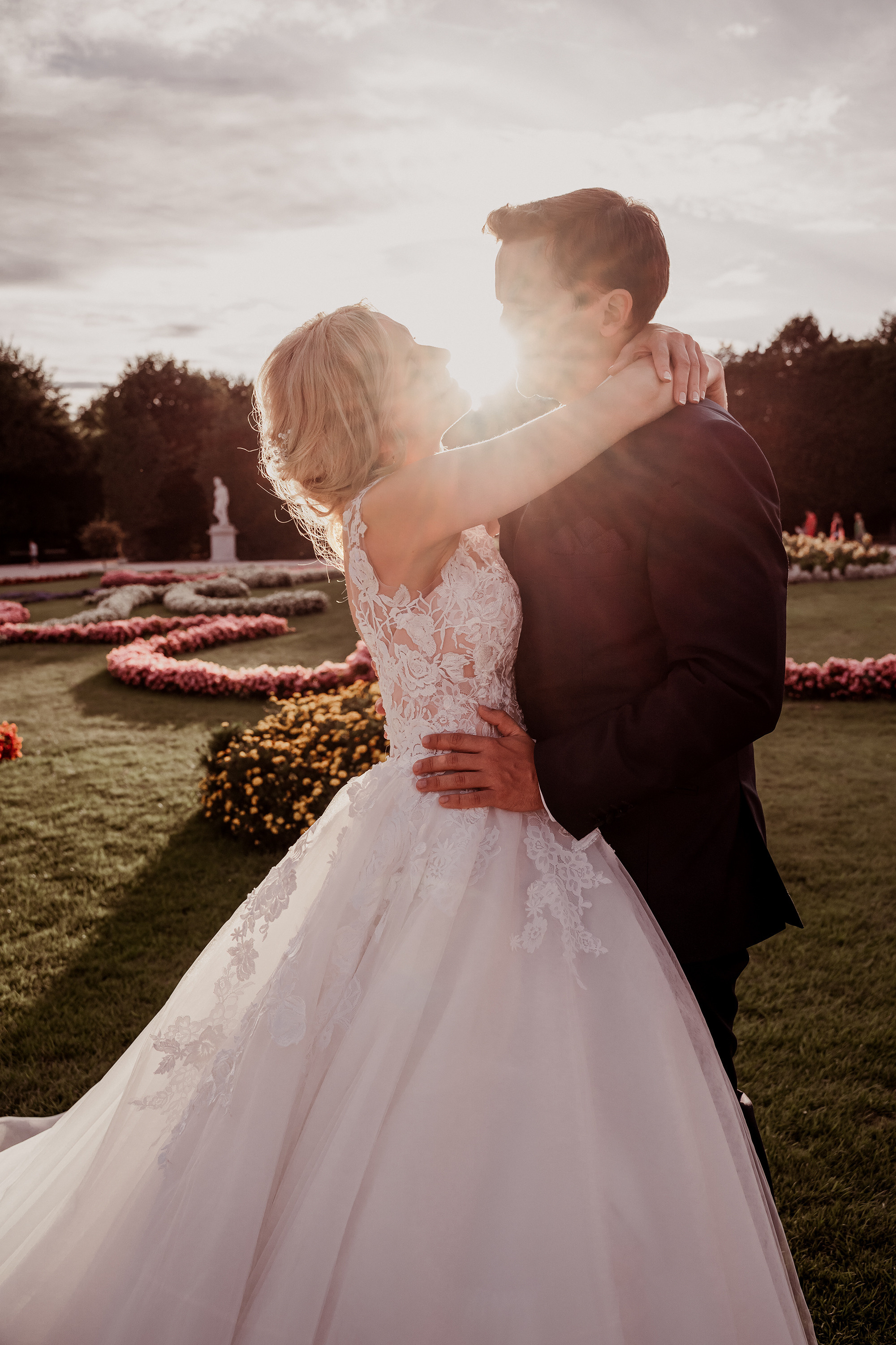 WEDDINGS. Professional garden design and photography services in London