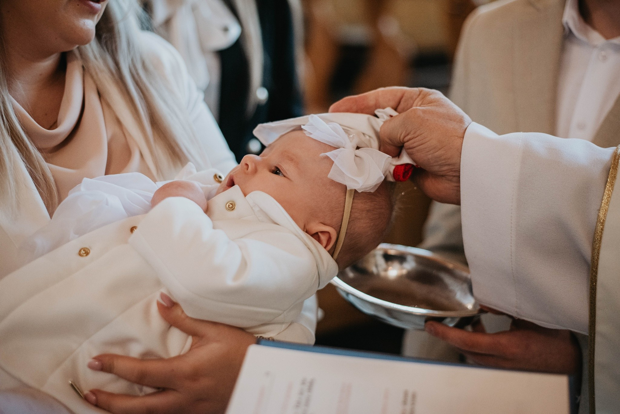 Chrzest Święty Kornelii. Dominika Strachacka Fotografia | Fotograf ślubny i rodzinny Opole Lubelskie Lublin
