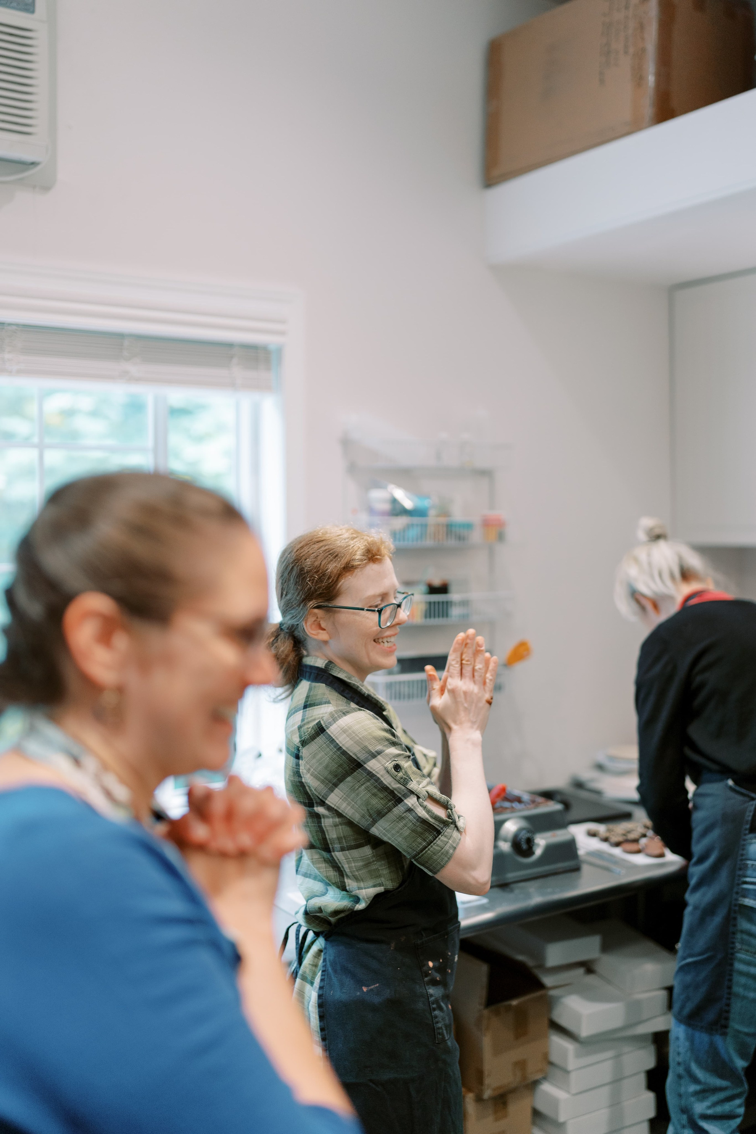 Event: Chocolate-Making Workshop. EVAN ARISTOV WEDDING PHOTOGRAPHY — Seattle Wedding Photographer