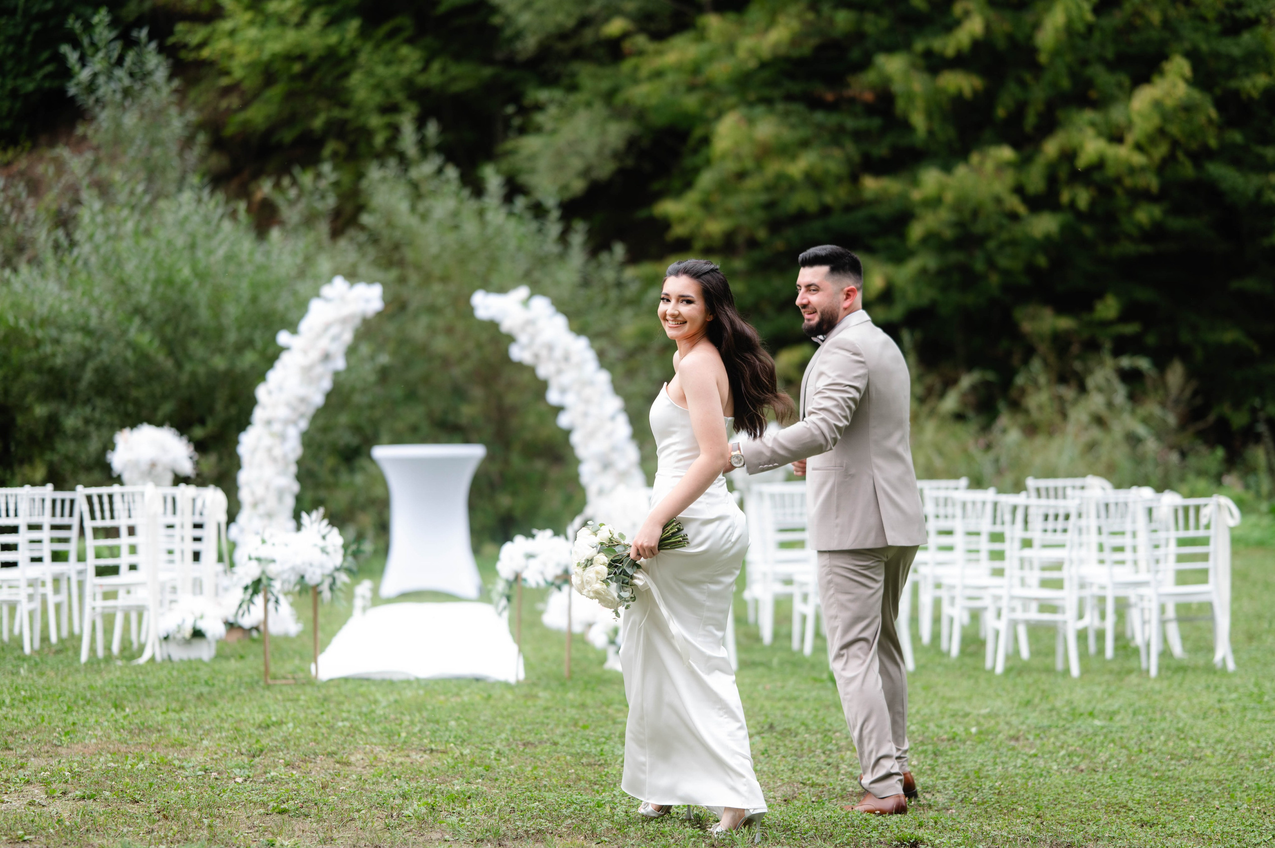 Bianca + Mihai. Alexandra Hanu Photographer