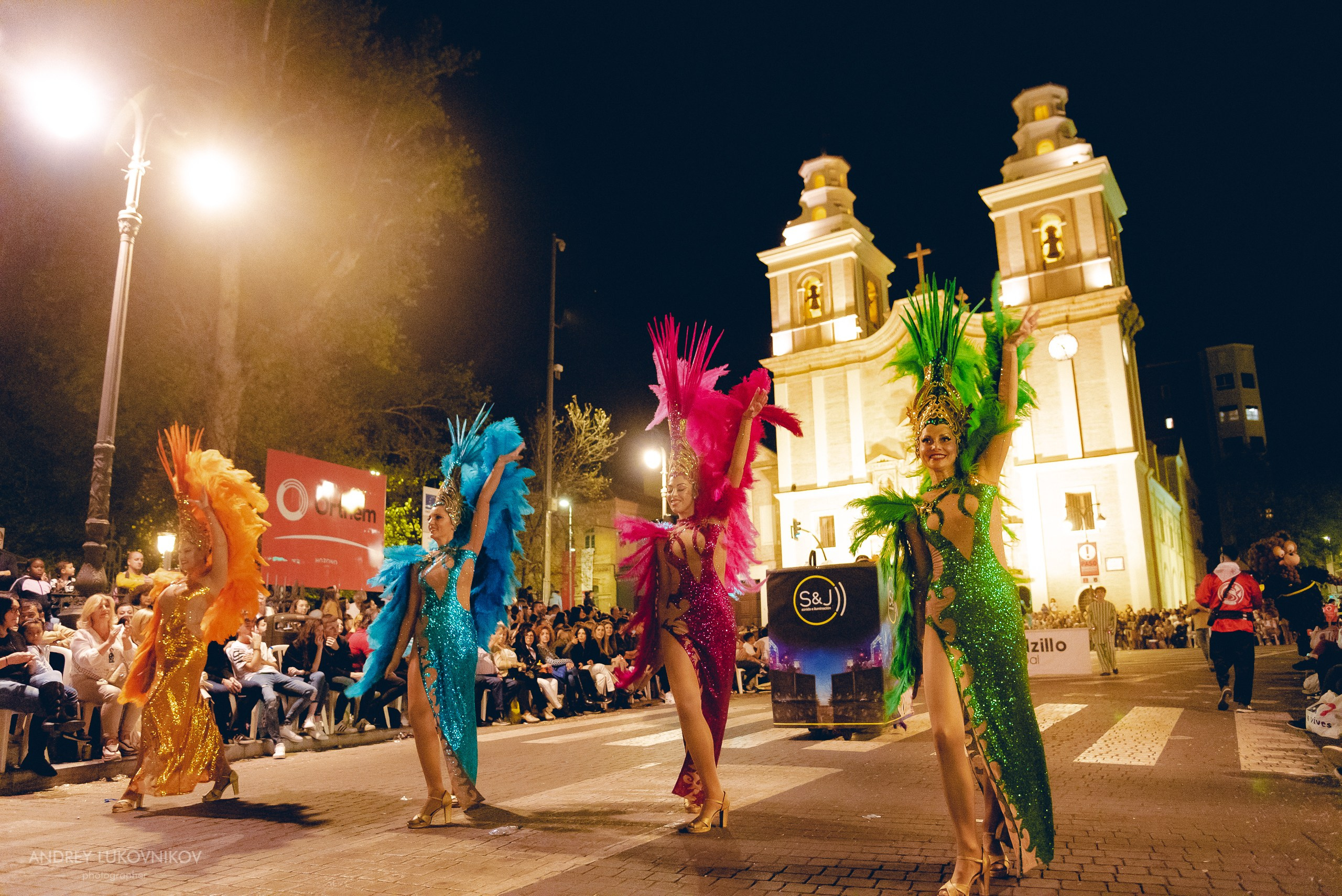 Photo report from the night carnival in Murcia | Reportage photographer Andrey Lukovnikov