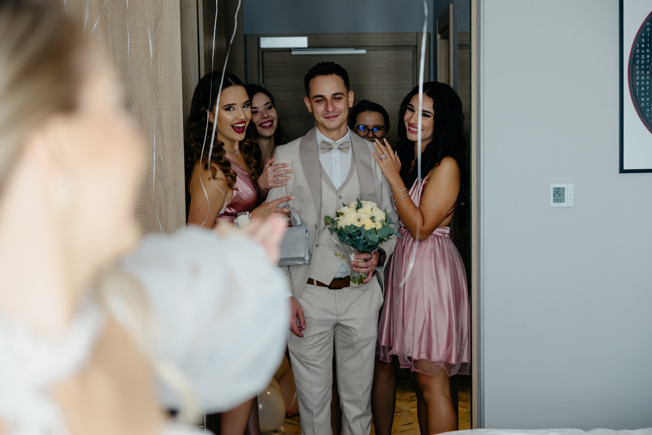 Nunta Targu-Jiu. MDimaFotoStudio. Fotograf de nuntă, evenimente private și de familie