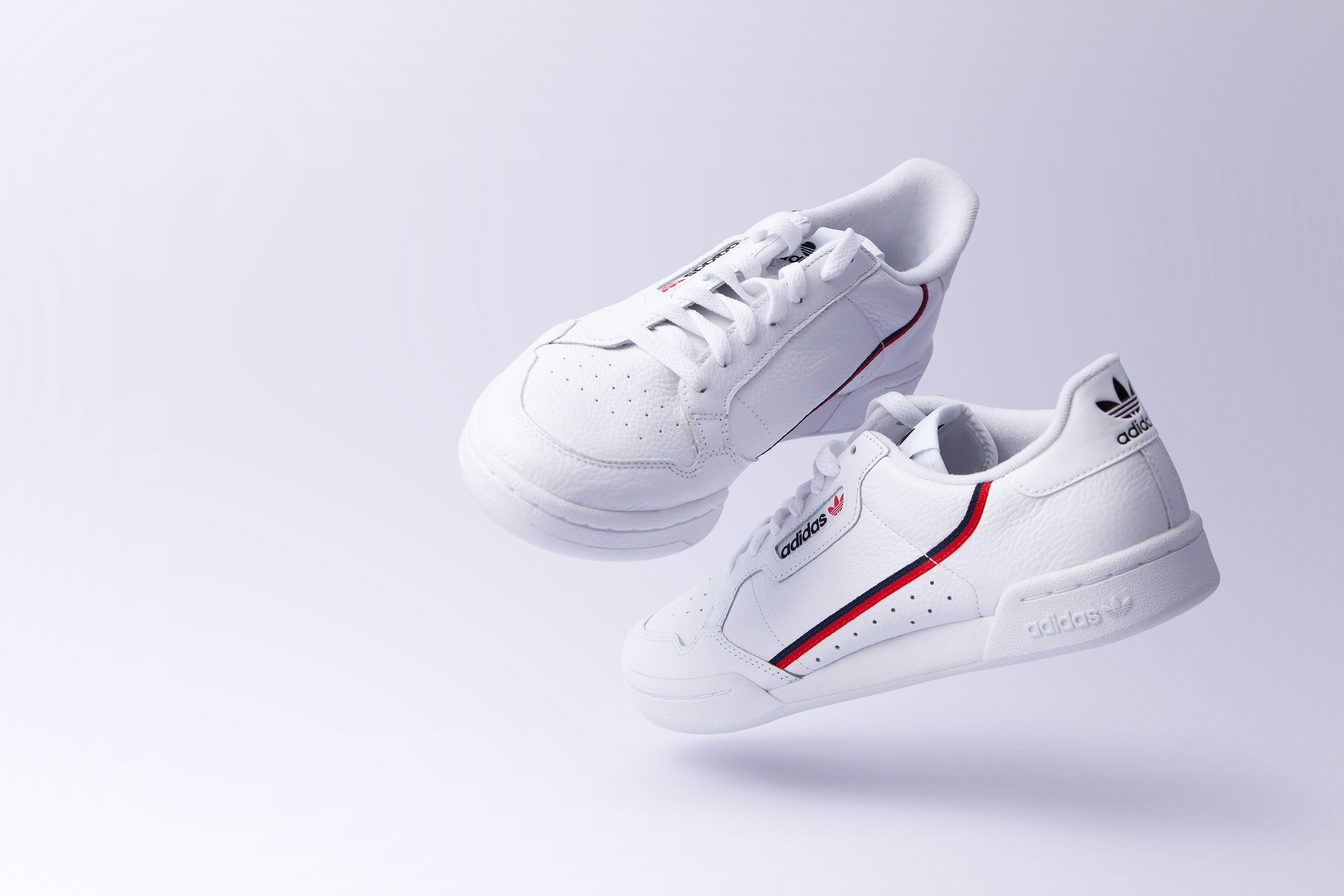 Galerie Foto Produs. MDimaFotoStudio. Fotograf de nuntă, evenimente private și de familie