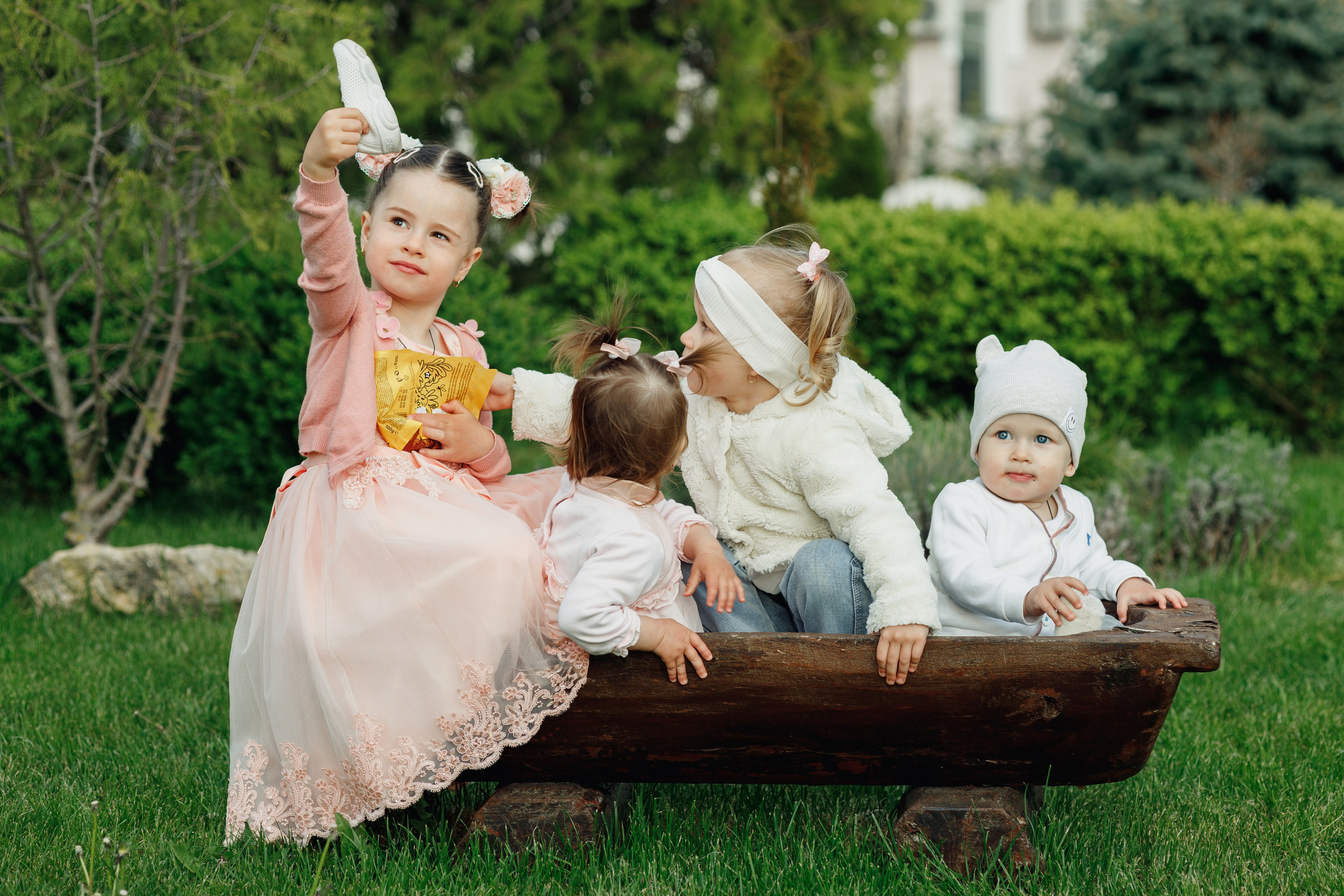 Familia Anton. Fotograful evenimentului tău