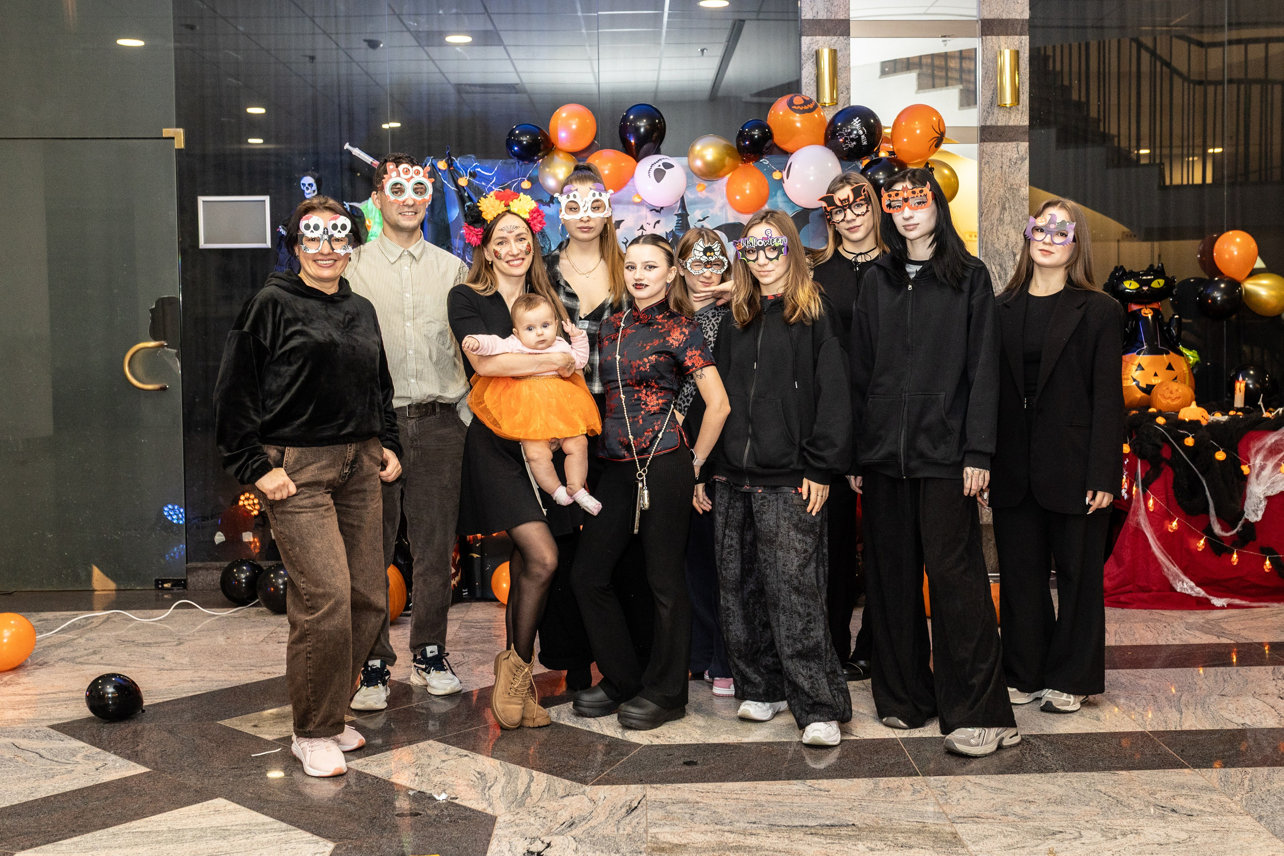 Leo dance studio Helloween 2025. Семейный и детский фотограф в Варшаве Мила Бобровская