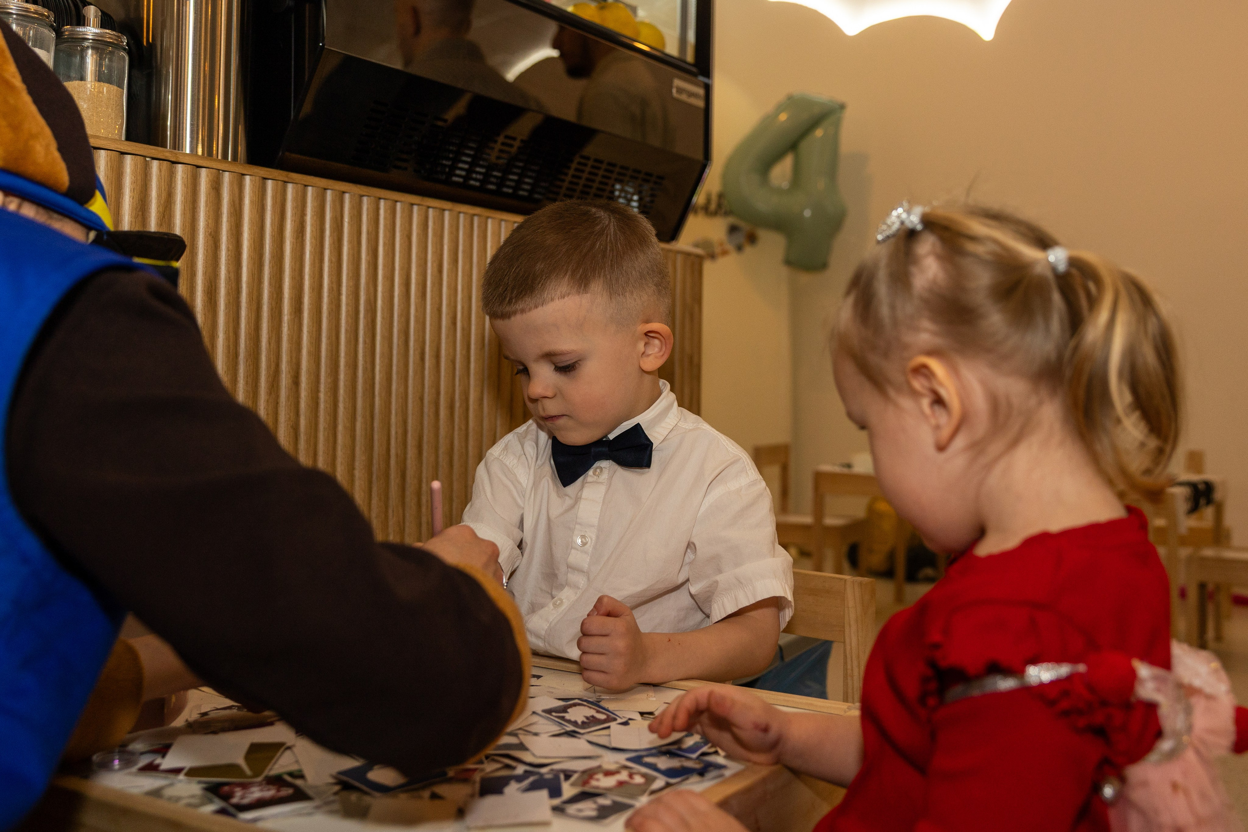 День рождения Артёма 24 января 2026 года. Семейный и детский фотограф в Варшаве Мила Бобровская