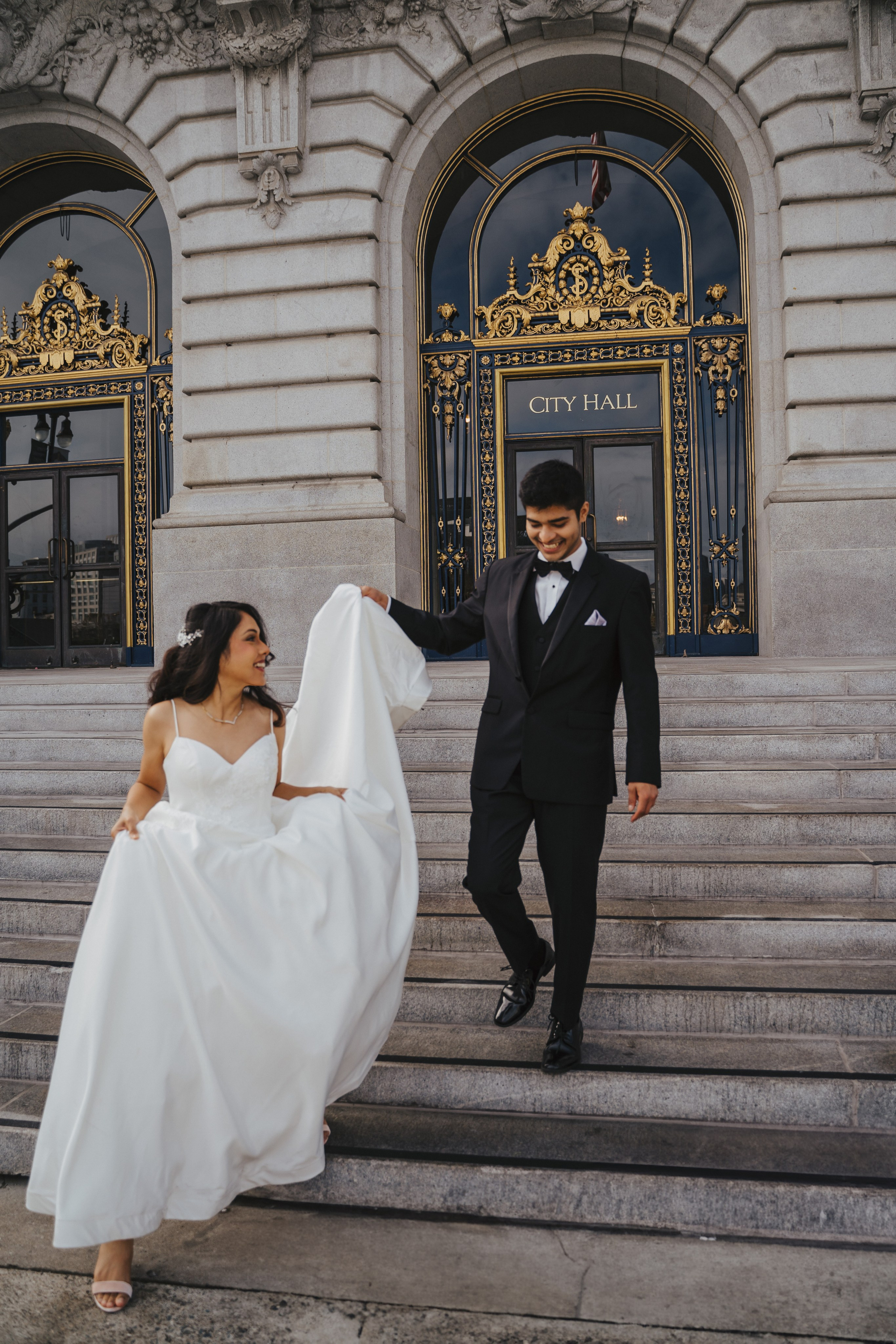 Sity Hall. Wedding family photographer and videographer California San Francisco Bay Area