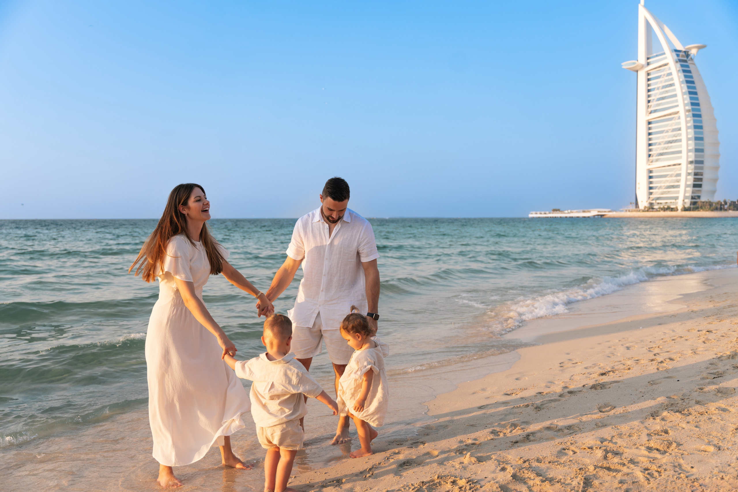 Beach day. Angela Iakovleva — Family Photographer in Dubai