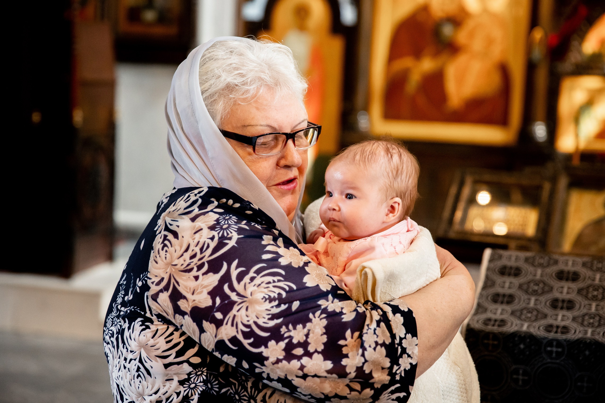 Maternity, Graduation, Gender Reveal and Family Photos in NYC + NJ. Irina Ermak wedding photographer in New York