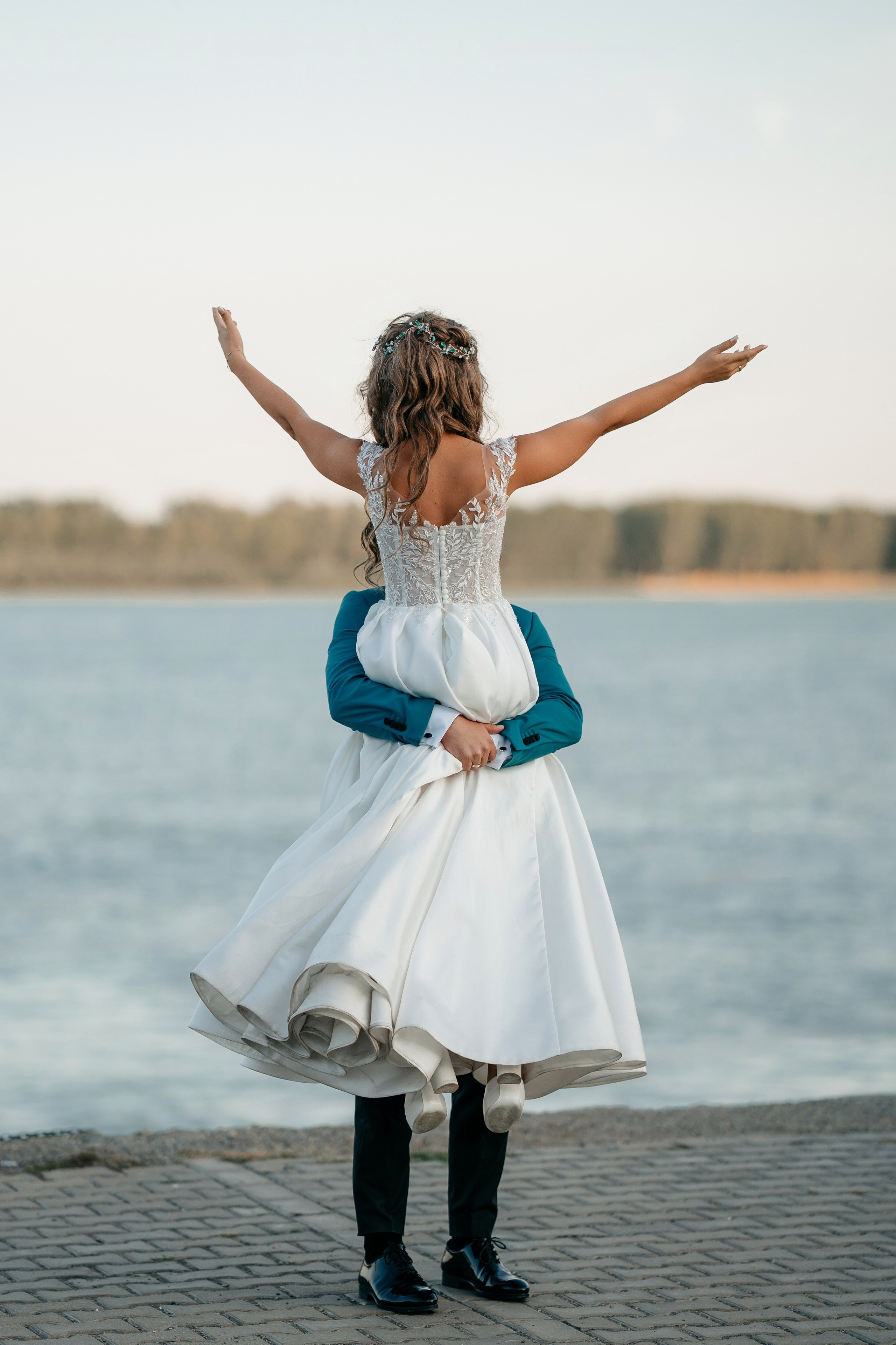Diana & Daniel. Raw Studio. Fotograful tau de nunta!