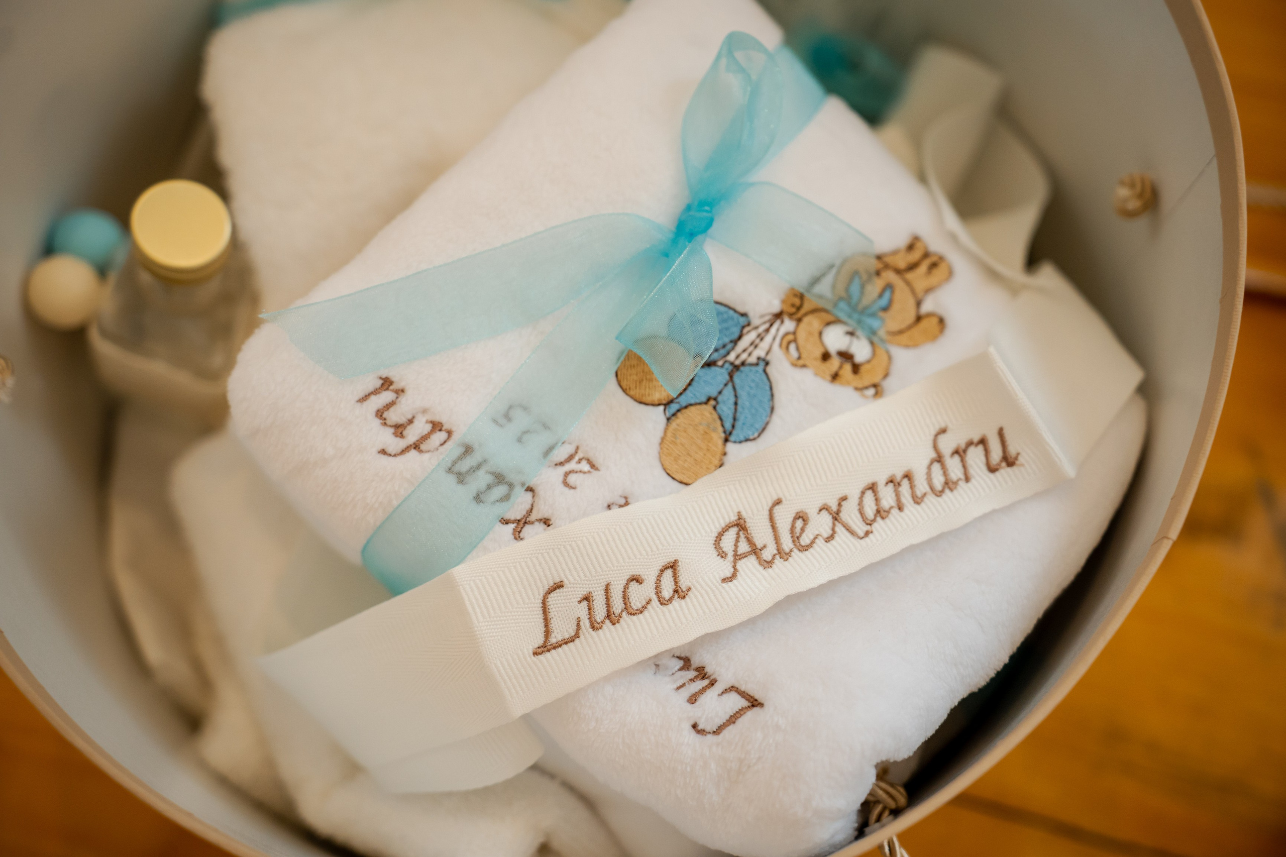 Botez Luca Alexandru. Www.paulcatalin.ro