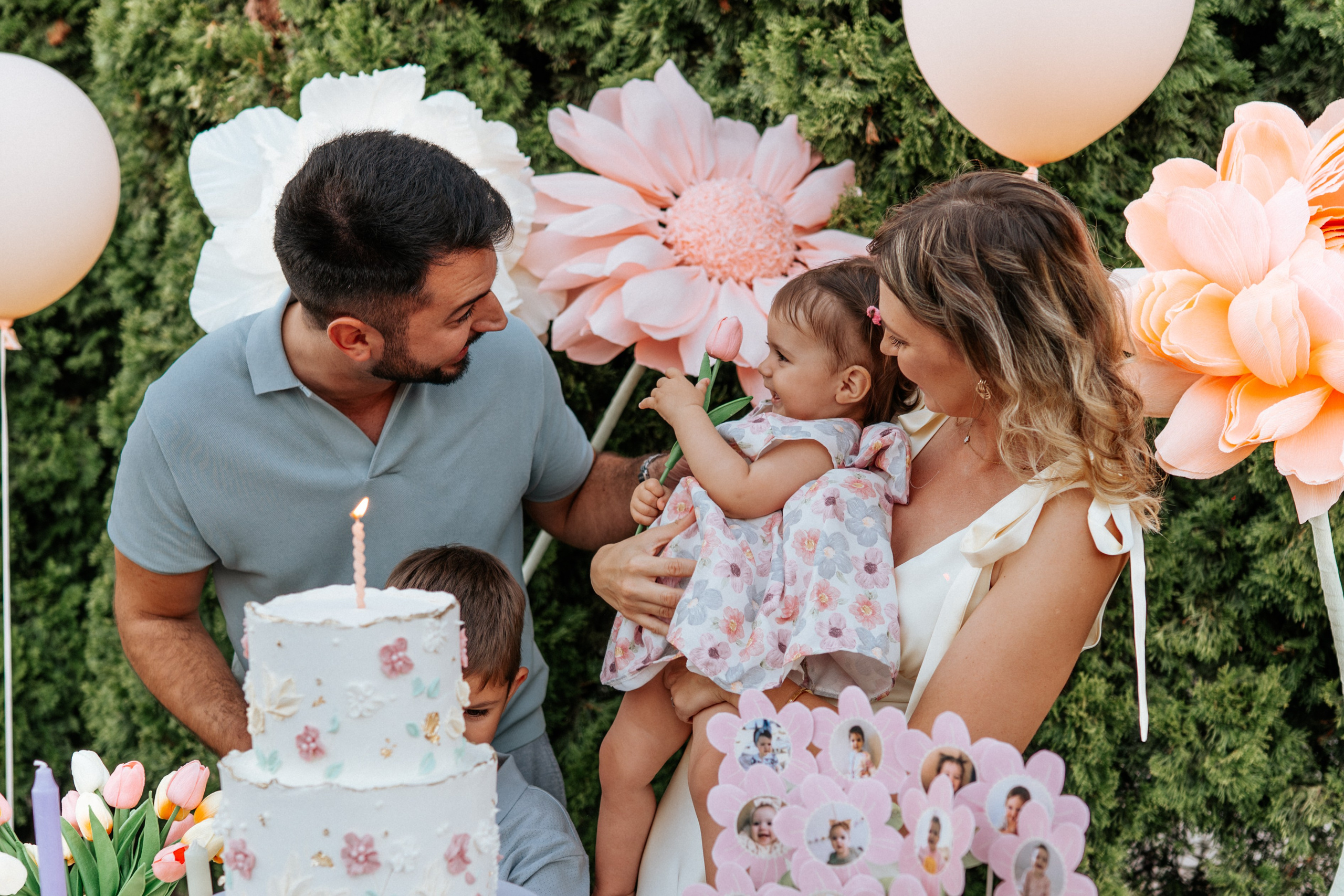 Sofia - 1. rođendan. Dečiji i porodični fotograf