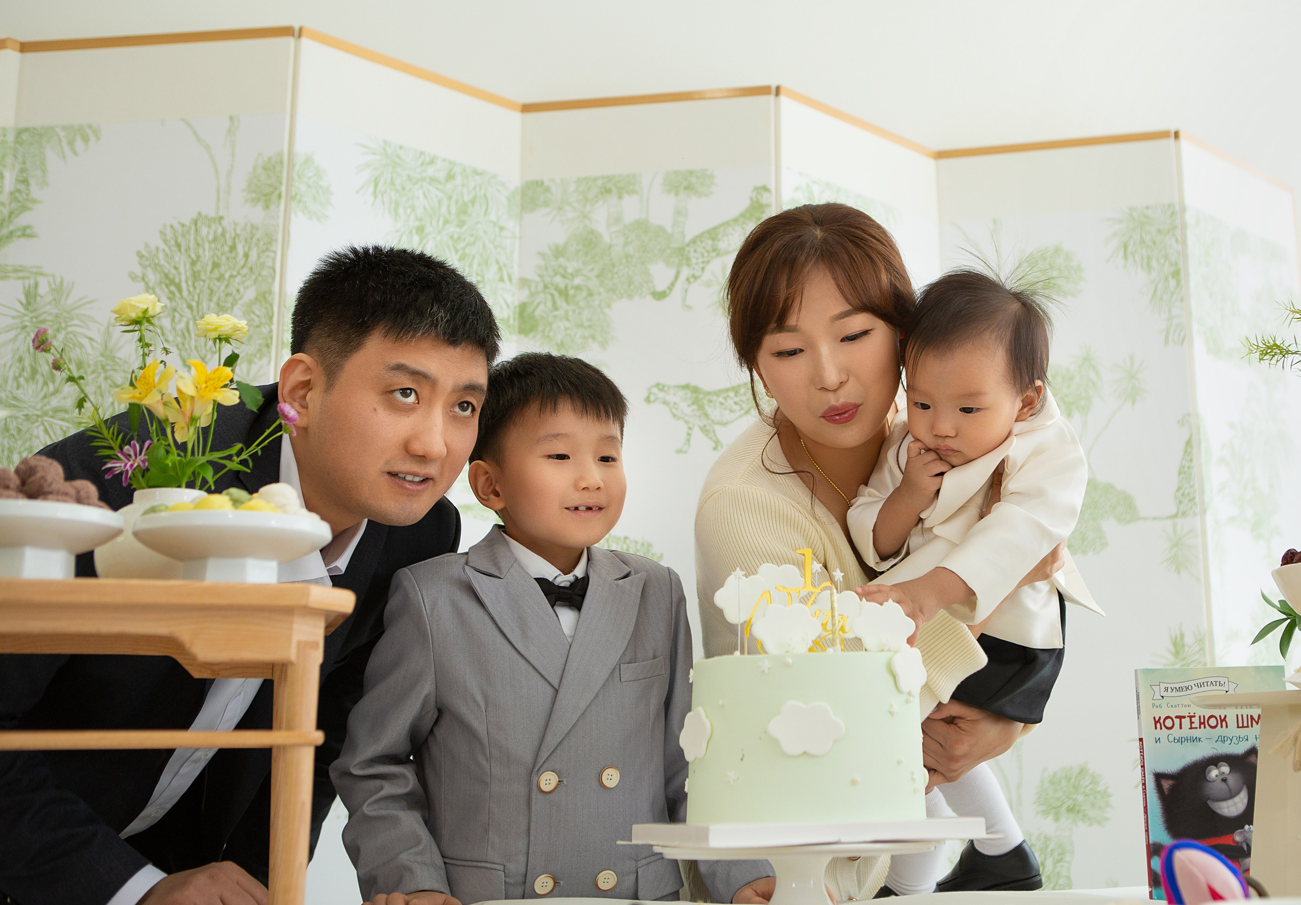 Никита в студии. Фотограф беременности, ньюборн и годовасиков в Корее Жанна Хан