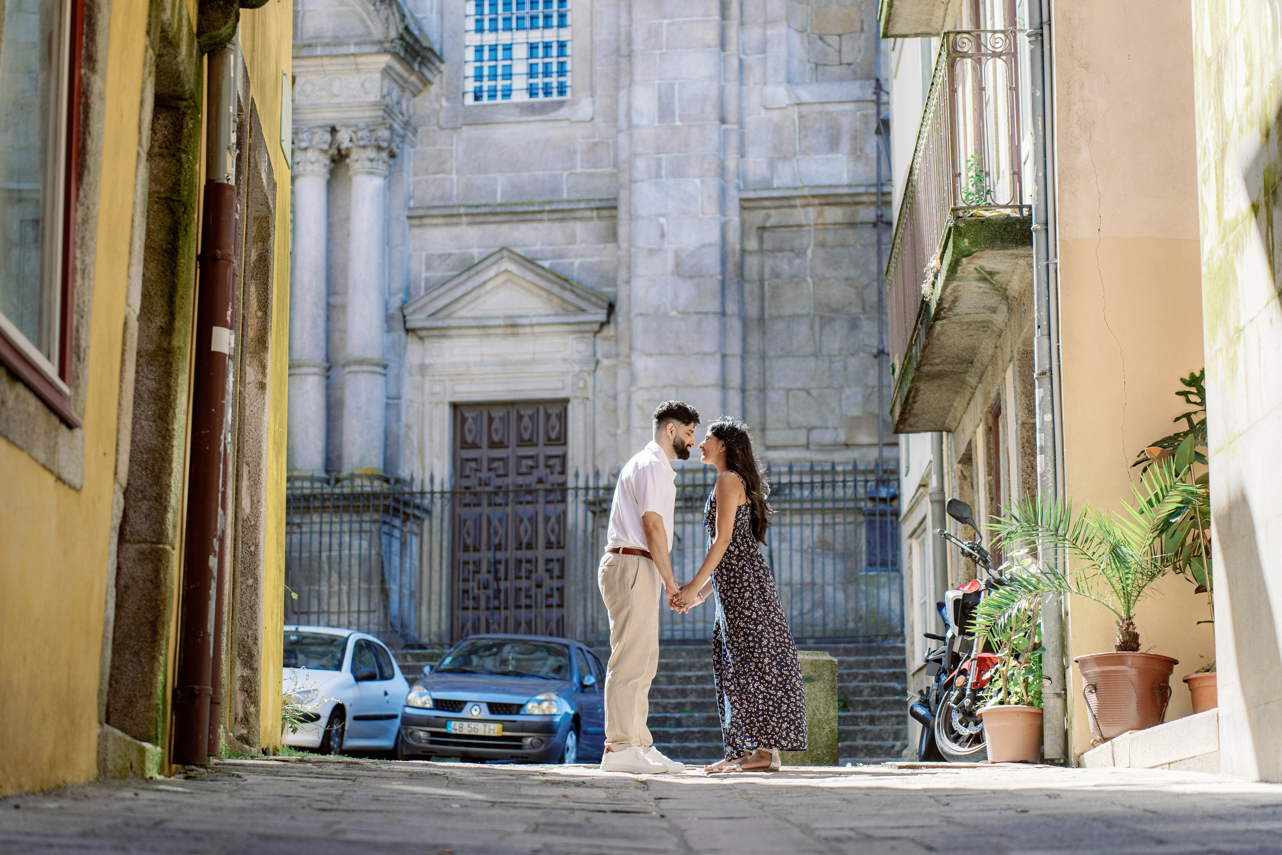 Krishani & Sagar in Porto. Porto Travel Photographer | Couples & Vacation Photos in Portugal — WePortugal